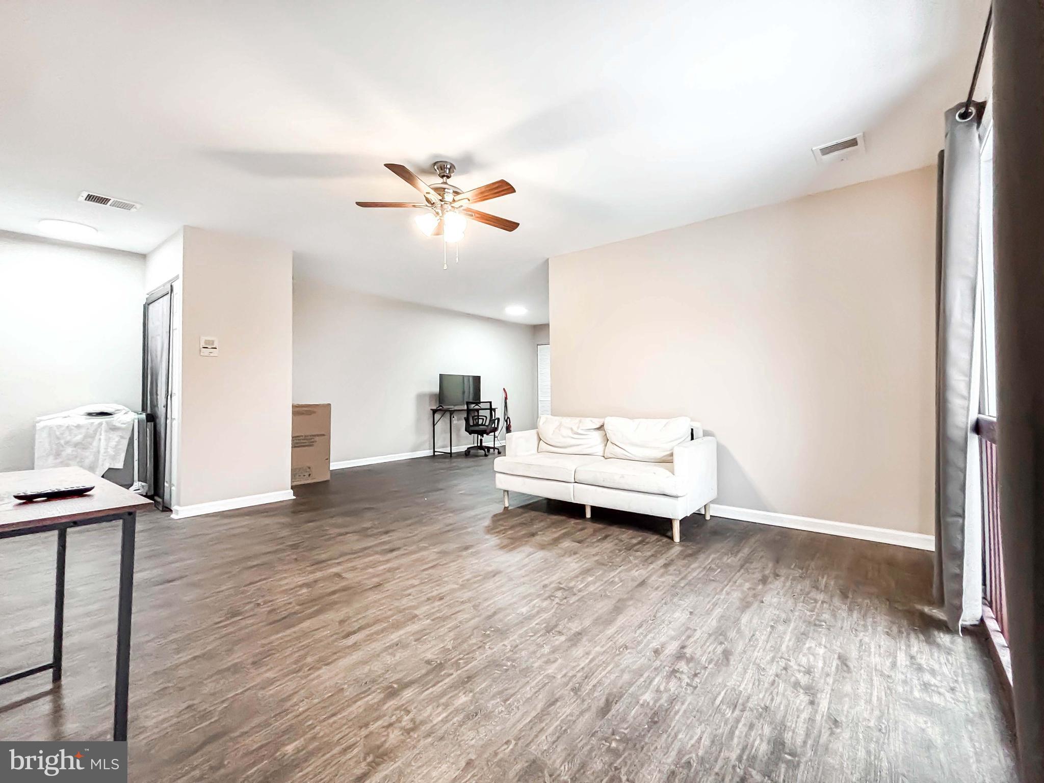 PIKESVILLE - Residential Lease