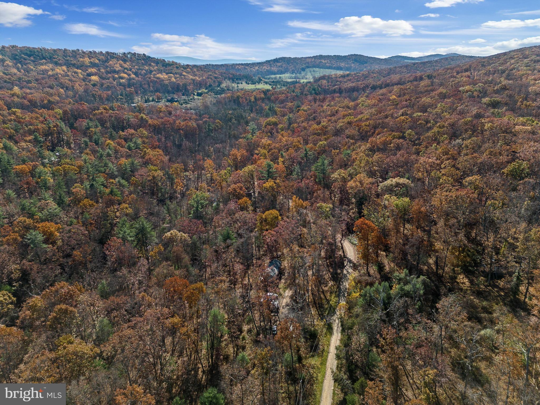 STAGECOACH STOP @ CAPON BRIDGE - Residential