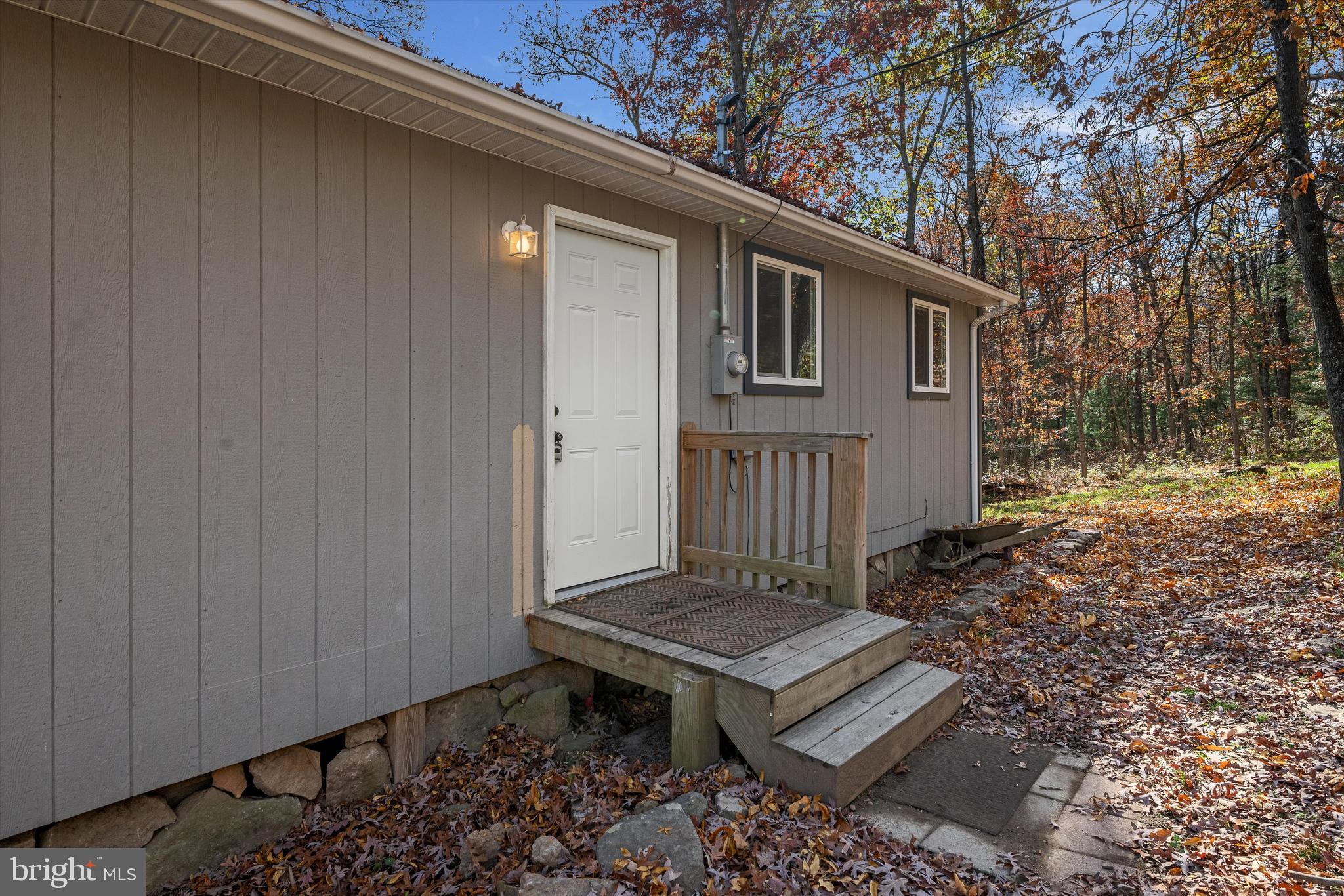 STAGECOACH STOP @ CAPON BRIDGE - Residential