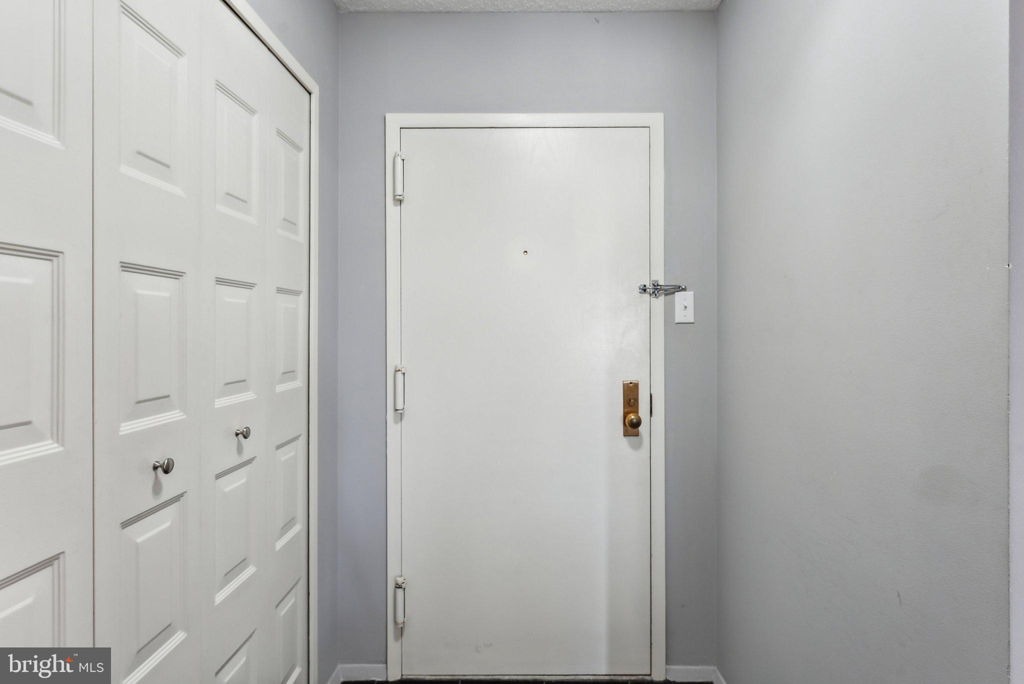 REGENCY AT MCLEAN - Residential