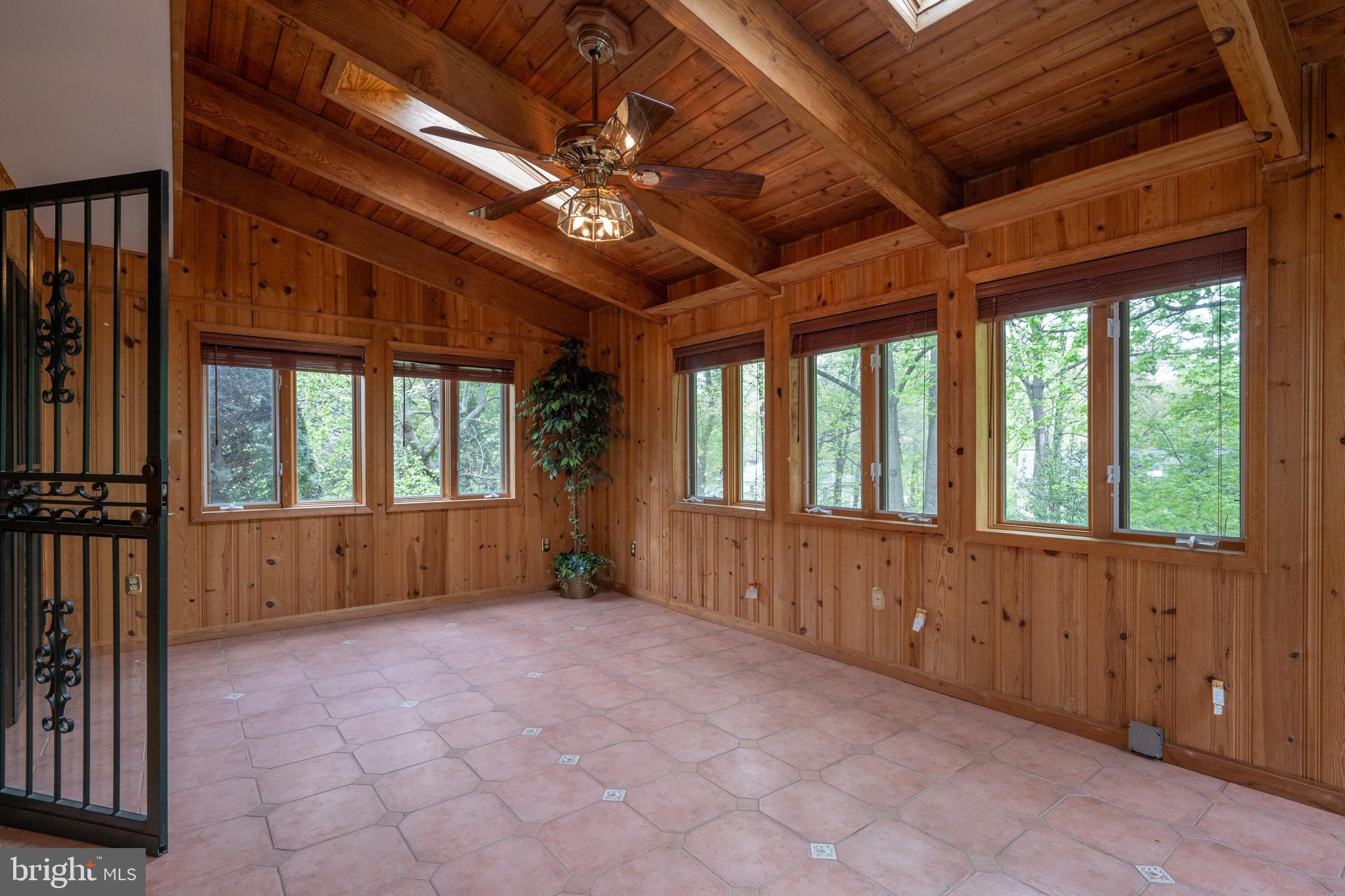 FOX VALE - Residential