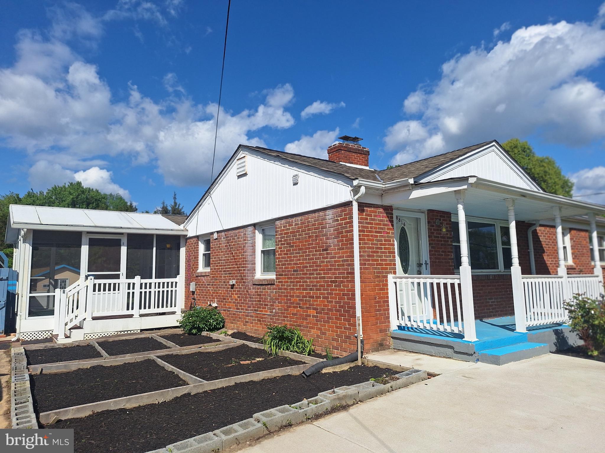 KEYS AND RUSSELL - Residential