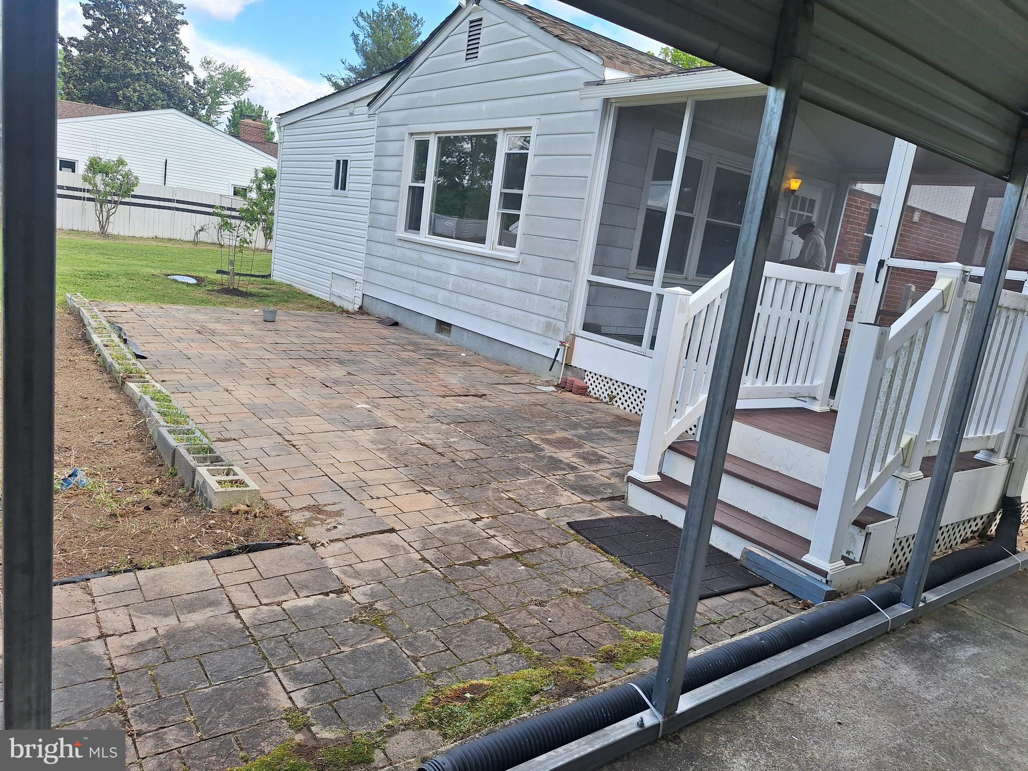 KEYS AND RUSSELL - Residential