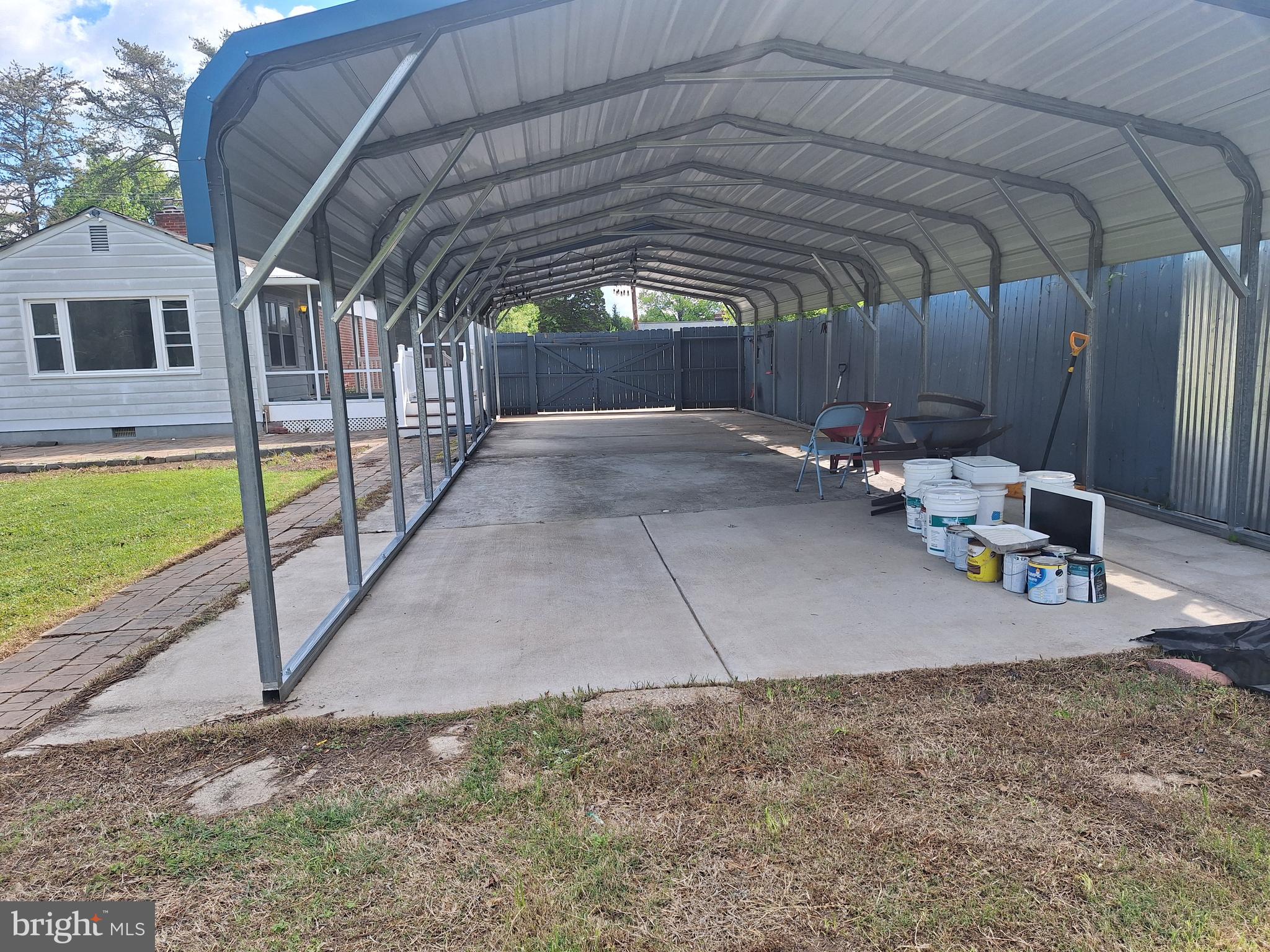 KEYS AND RUSSELL - Residential