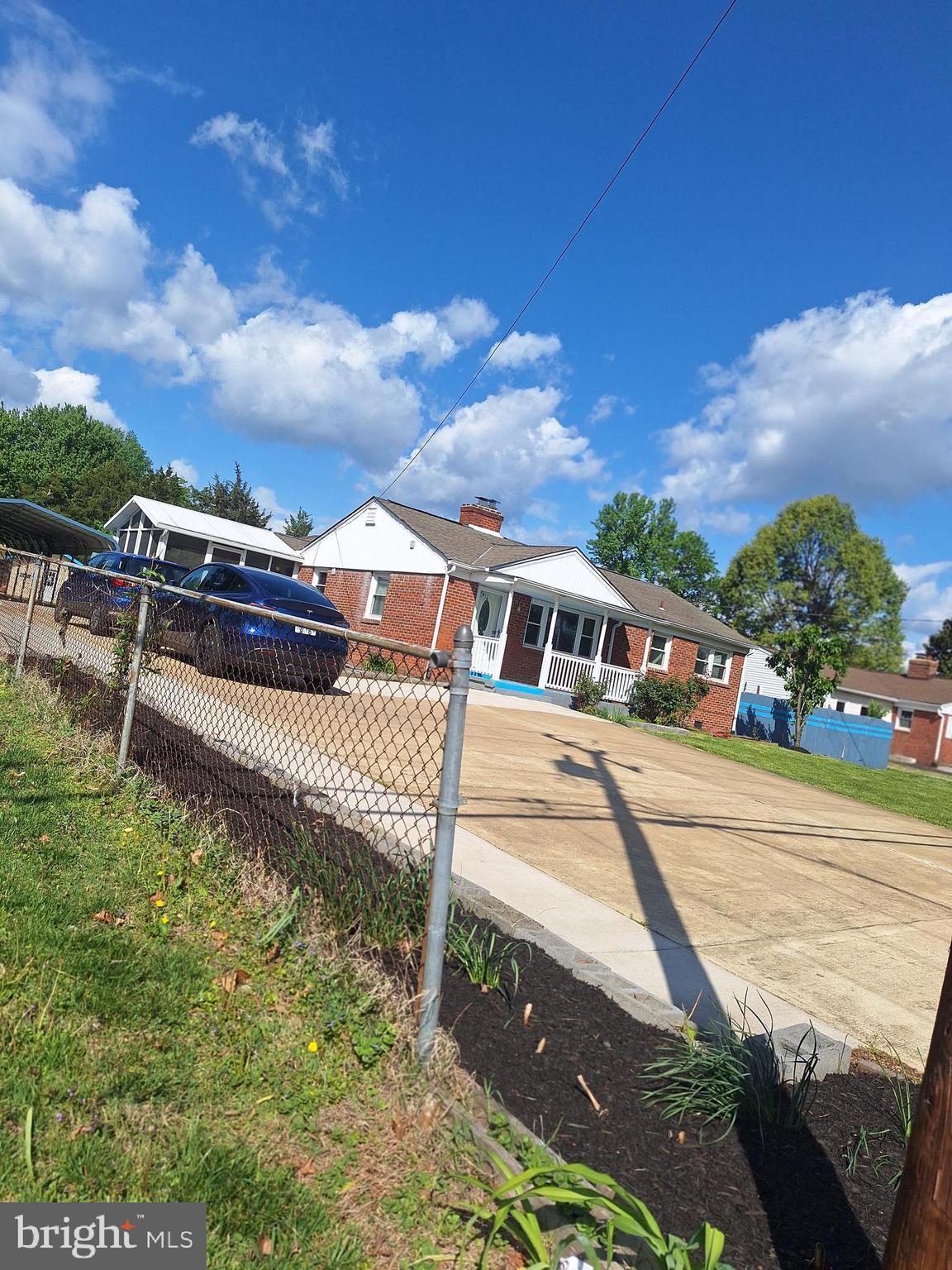 KEYS AND RUSSELL - Residential