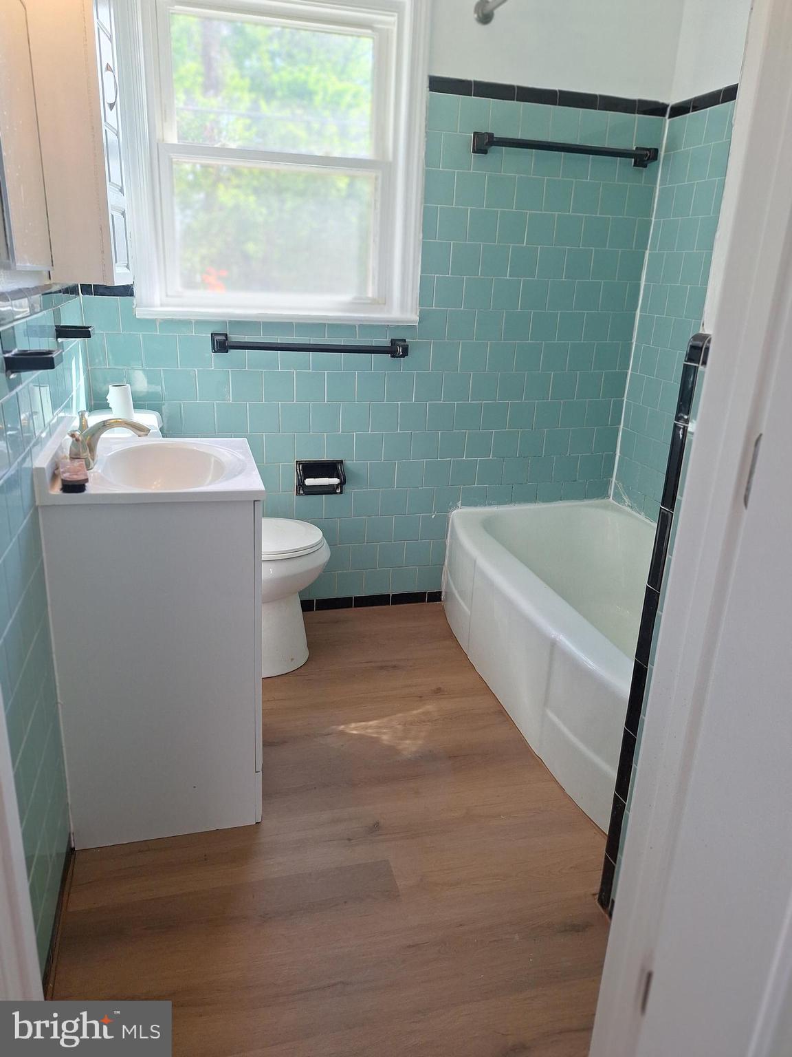 KEYS AND RUSSELL - Residential