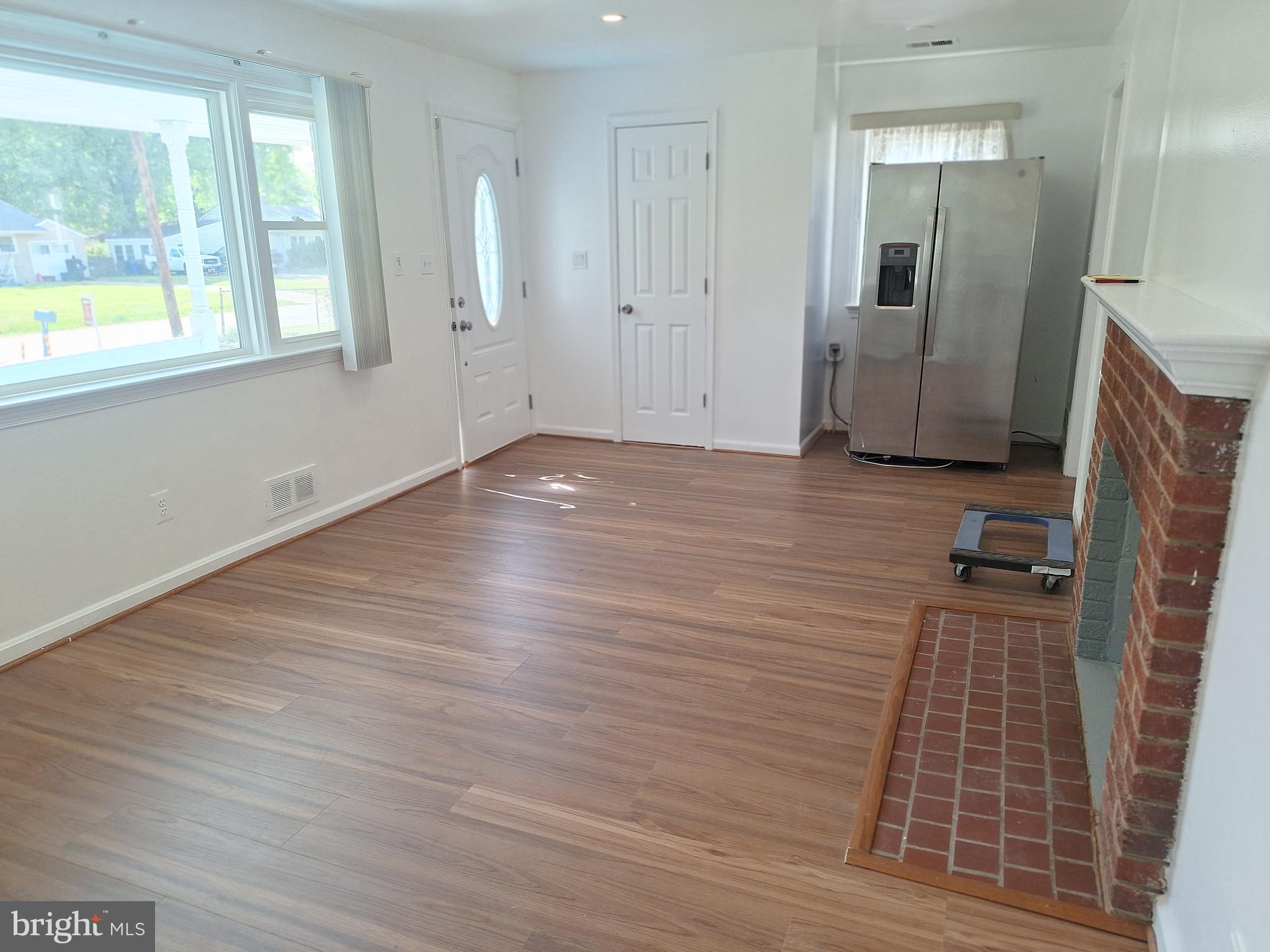 KEYS AND RUSSELL - Residential