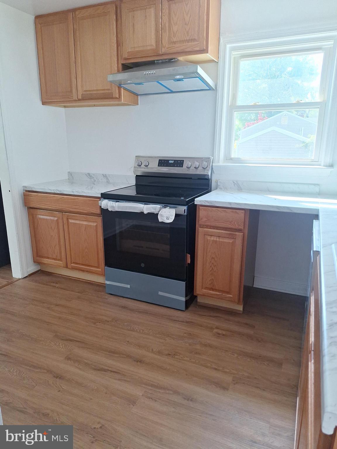 KEYS AND RUSSELL - Residential