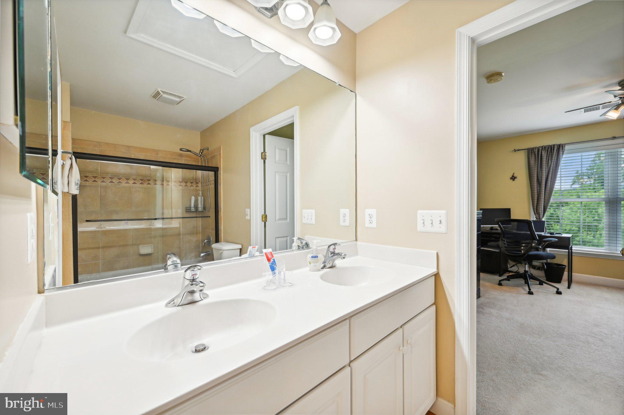 SUMMERFIELD CROSSING - Residential