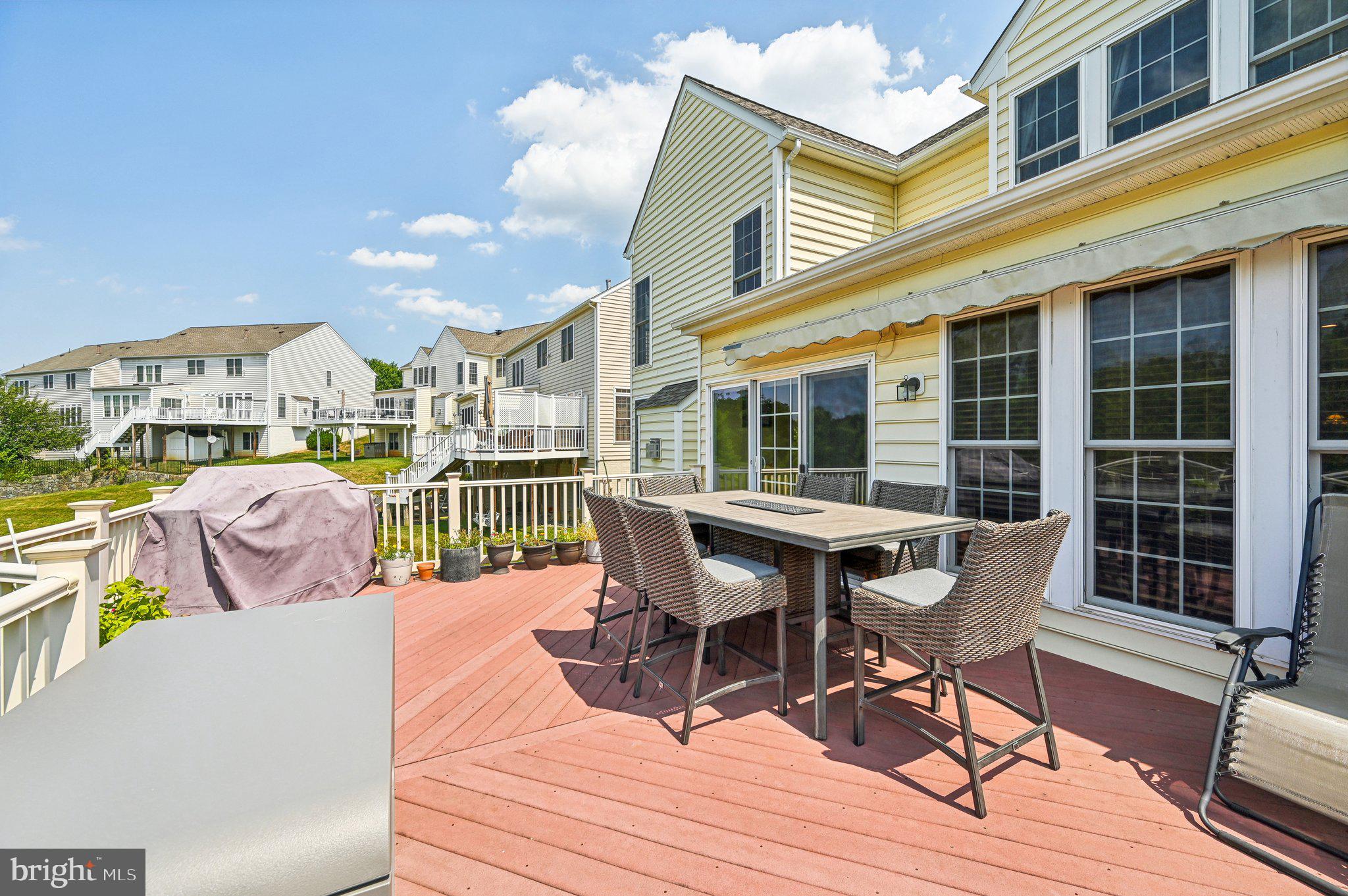 SUMMERFIELD CROSSING - Residential