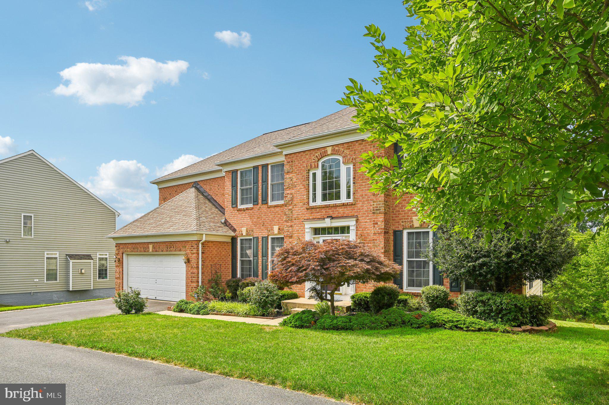 SUMMERFIELD CROSSING - Residential