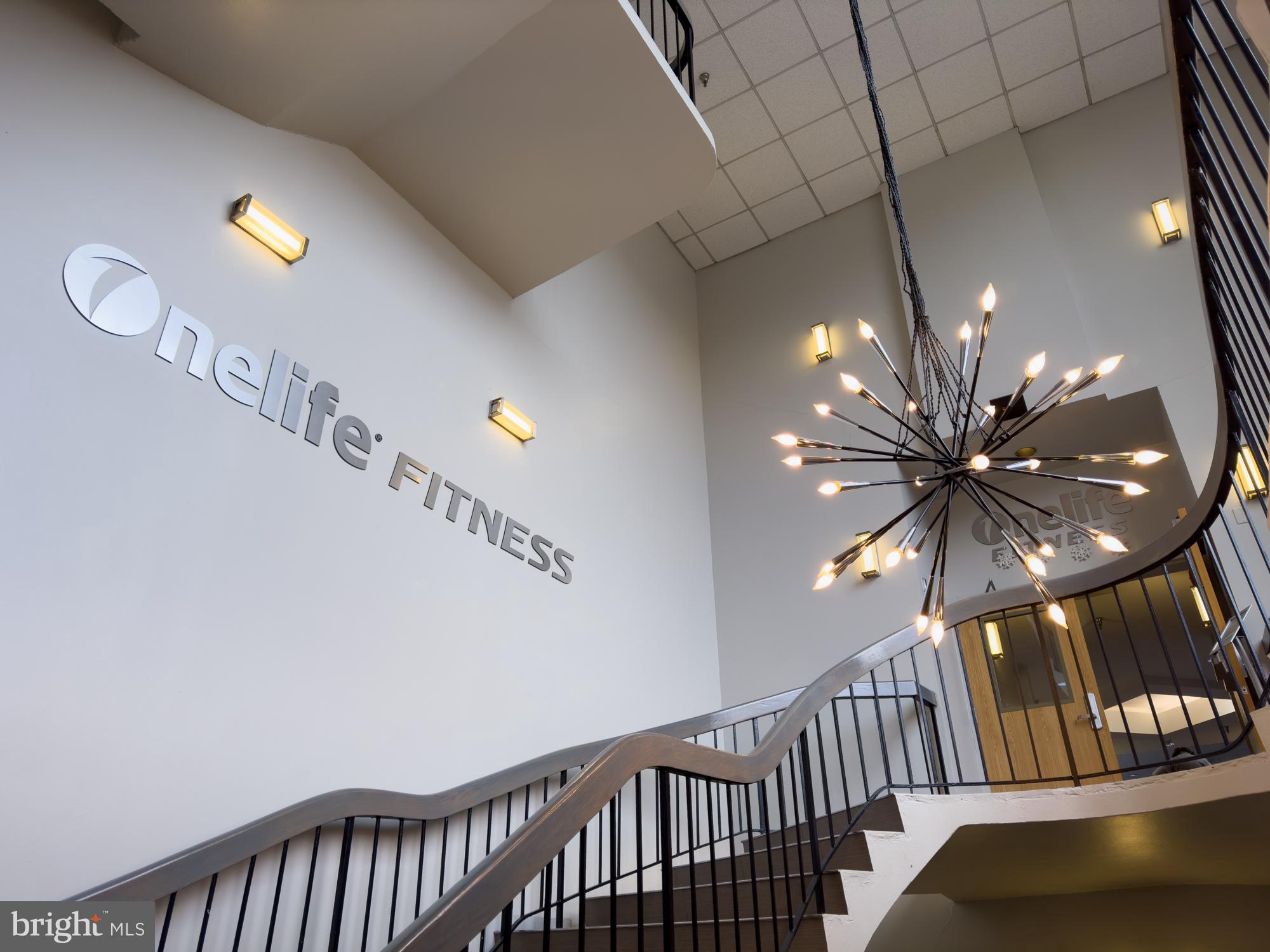 REGENCY AT MCLEAN - Residential