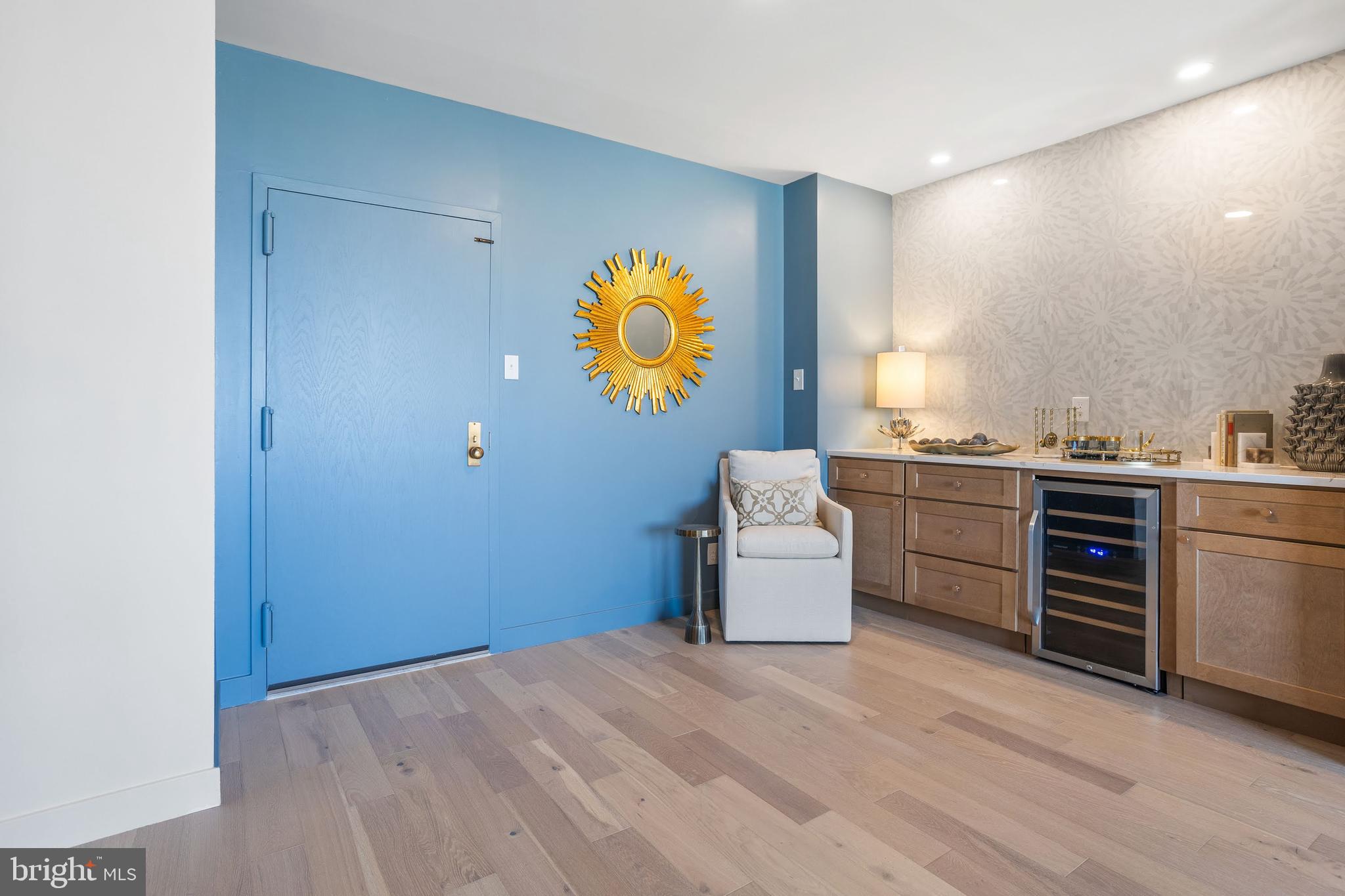 REGENCY AT MCLEAN - Residential