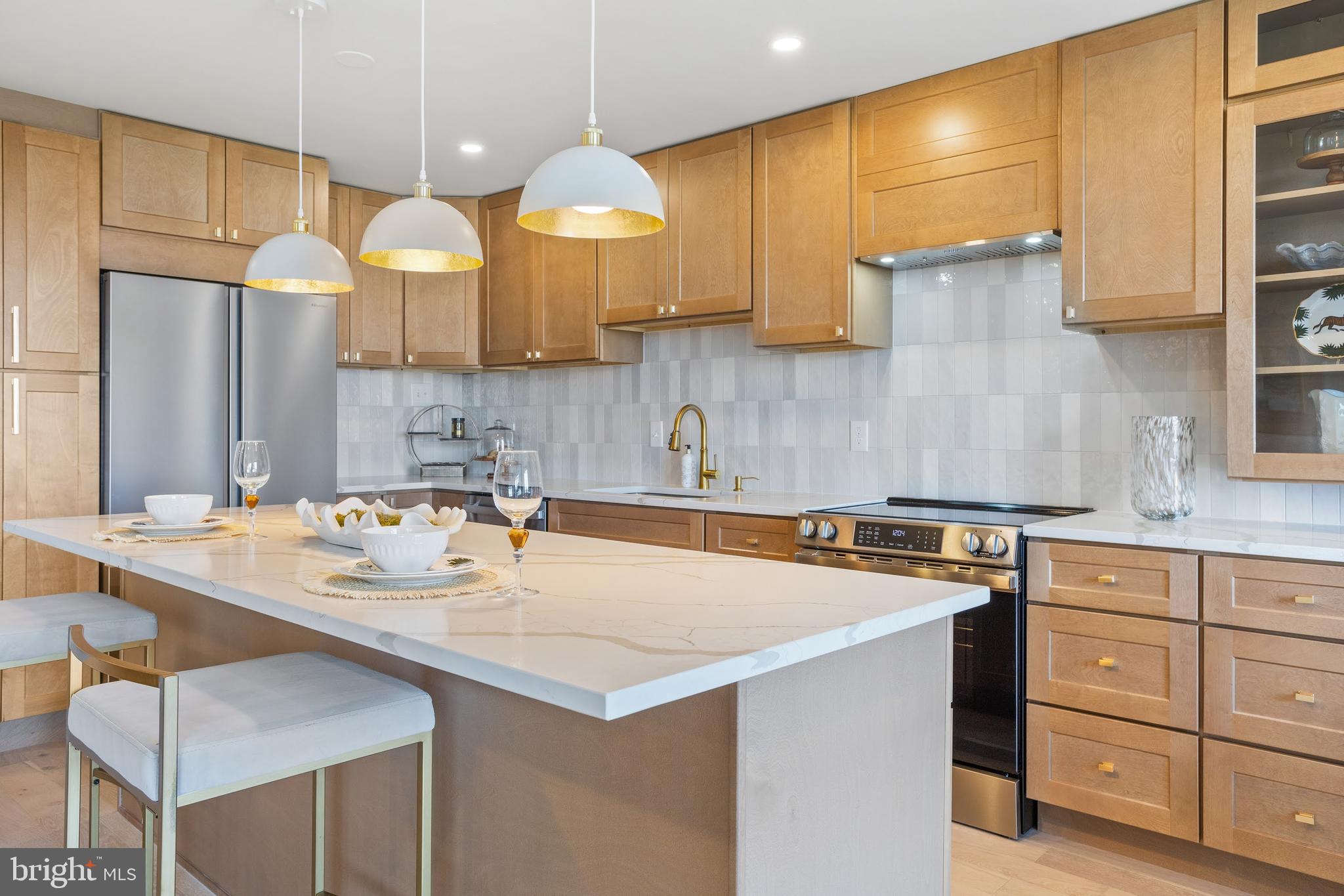 REGENCY AT MCLEAN - Residential