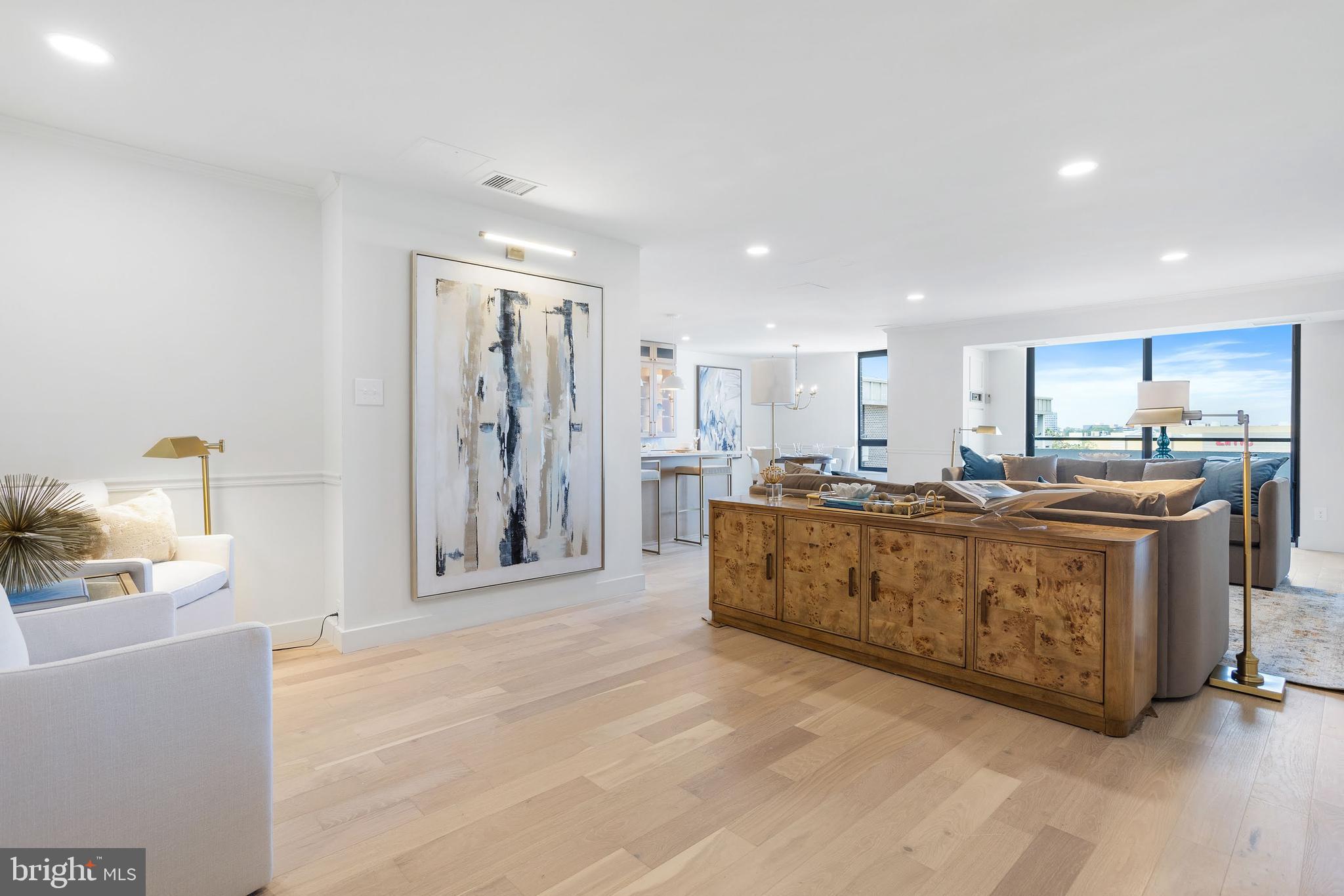 REGENCY AT MCLEAN - Residential