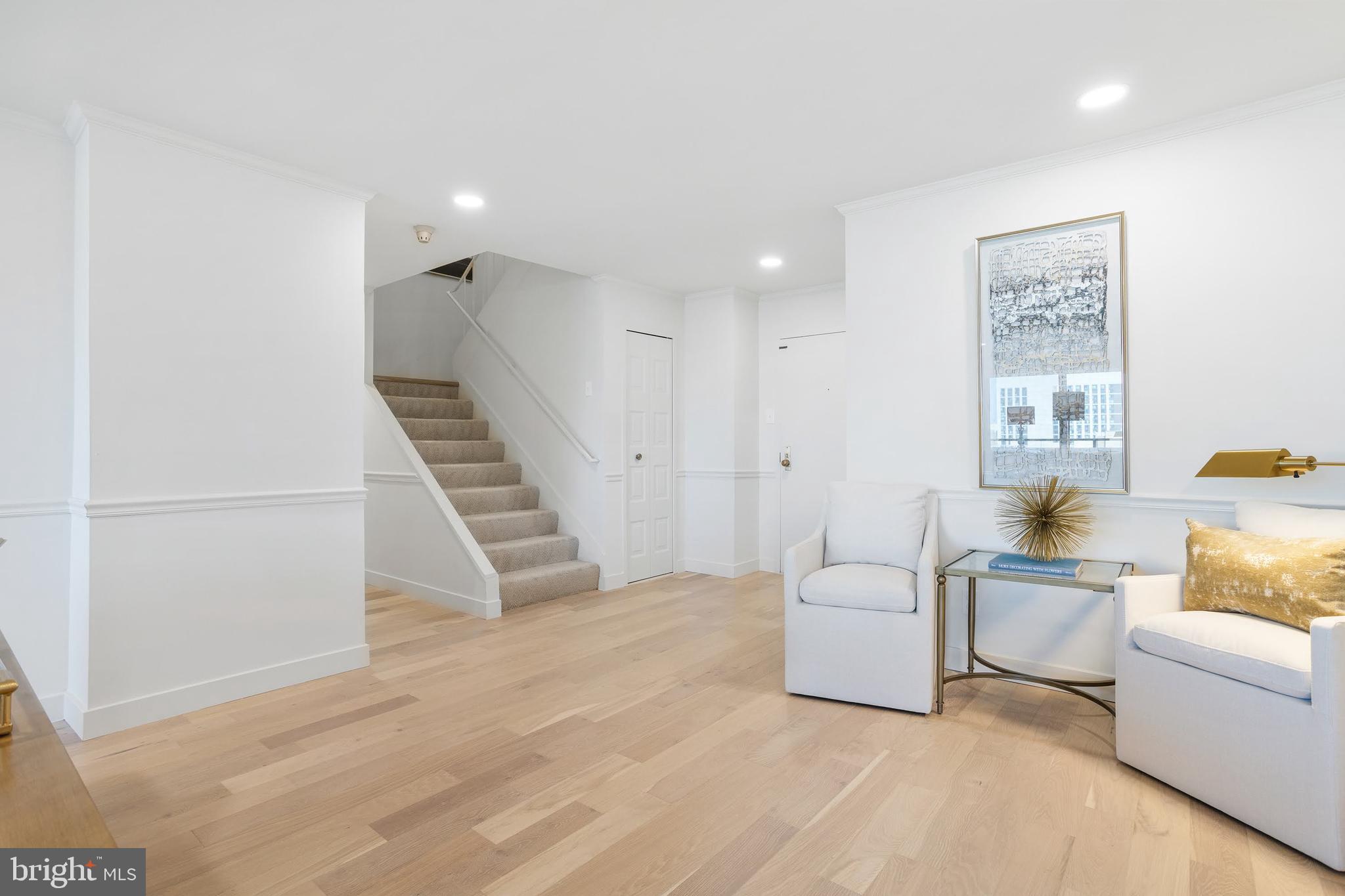 REGENCY AT MCLEAN - Residential