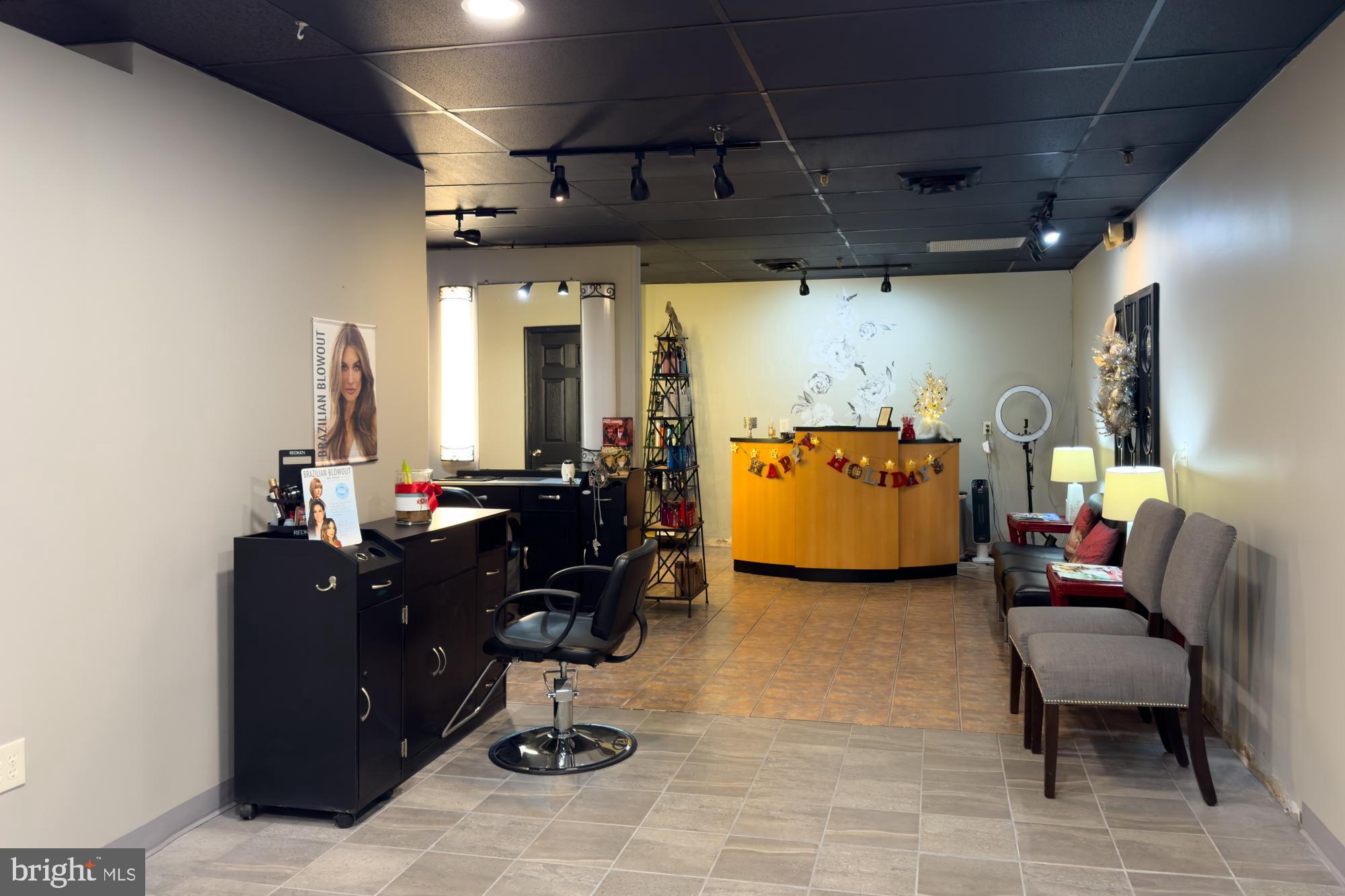 REGENCY AT MCLEAN - Residential