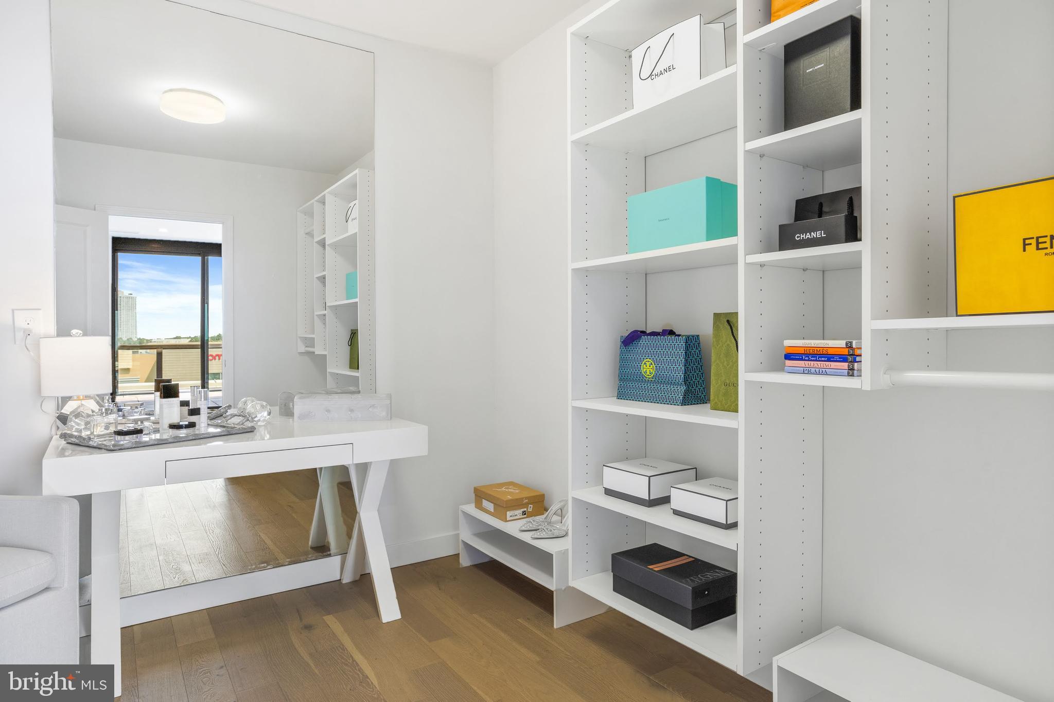 REGENCY AT MCLEAN - Residential