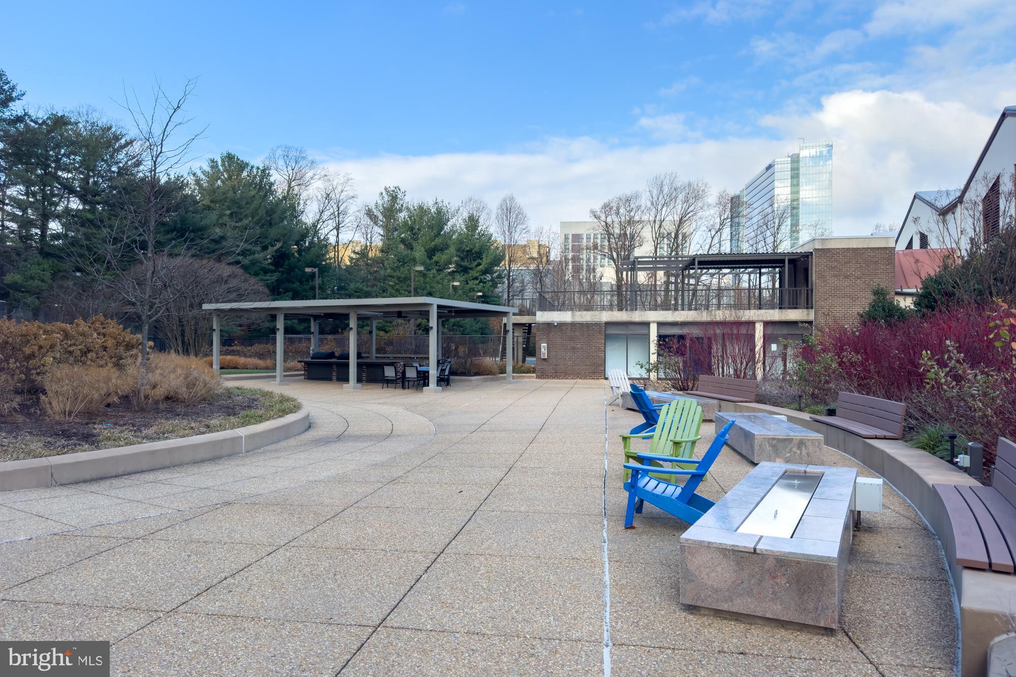 REGENCY AT MCLEAN - Residential