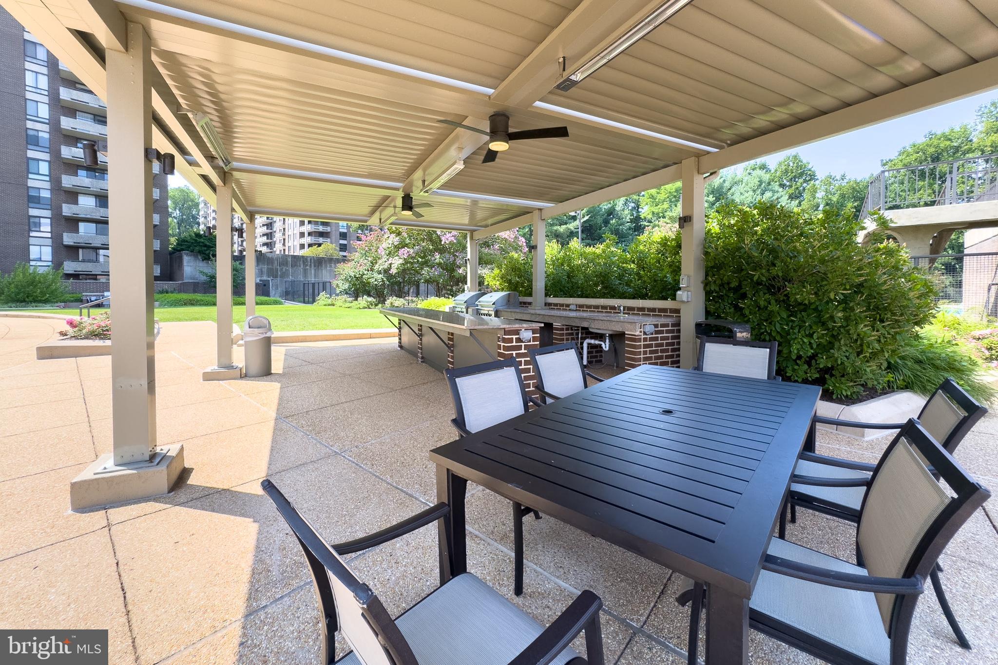 REGENCY AT MCLEAN - Residential