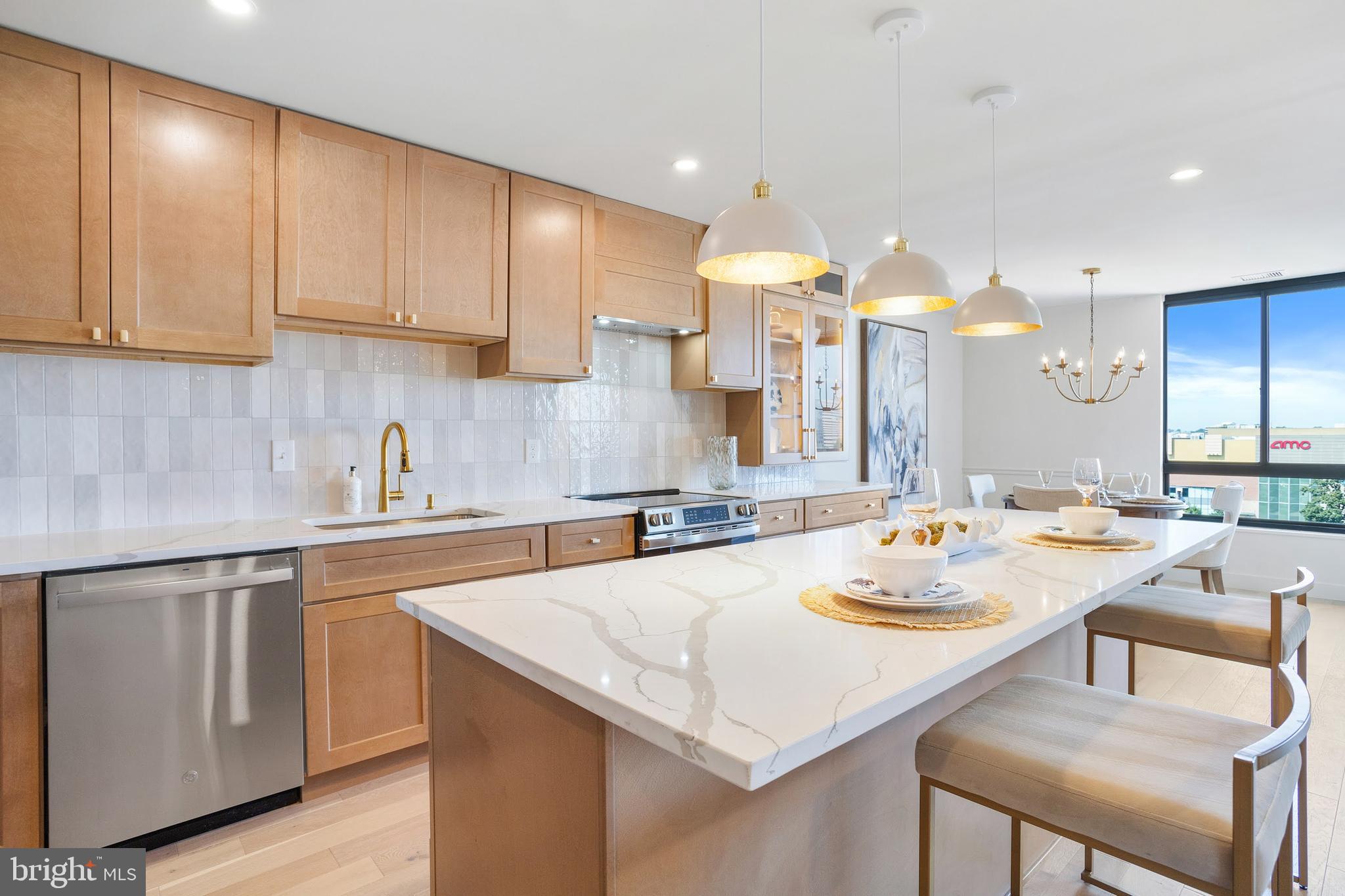 REGENCY AT MCLEAN - Residential