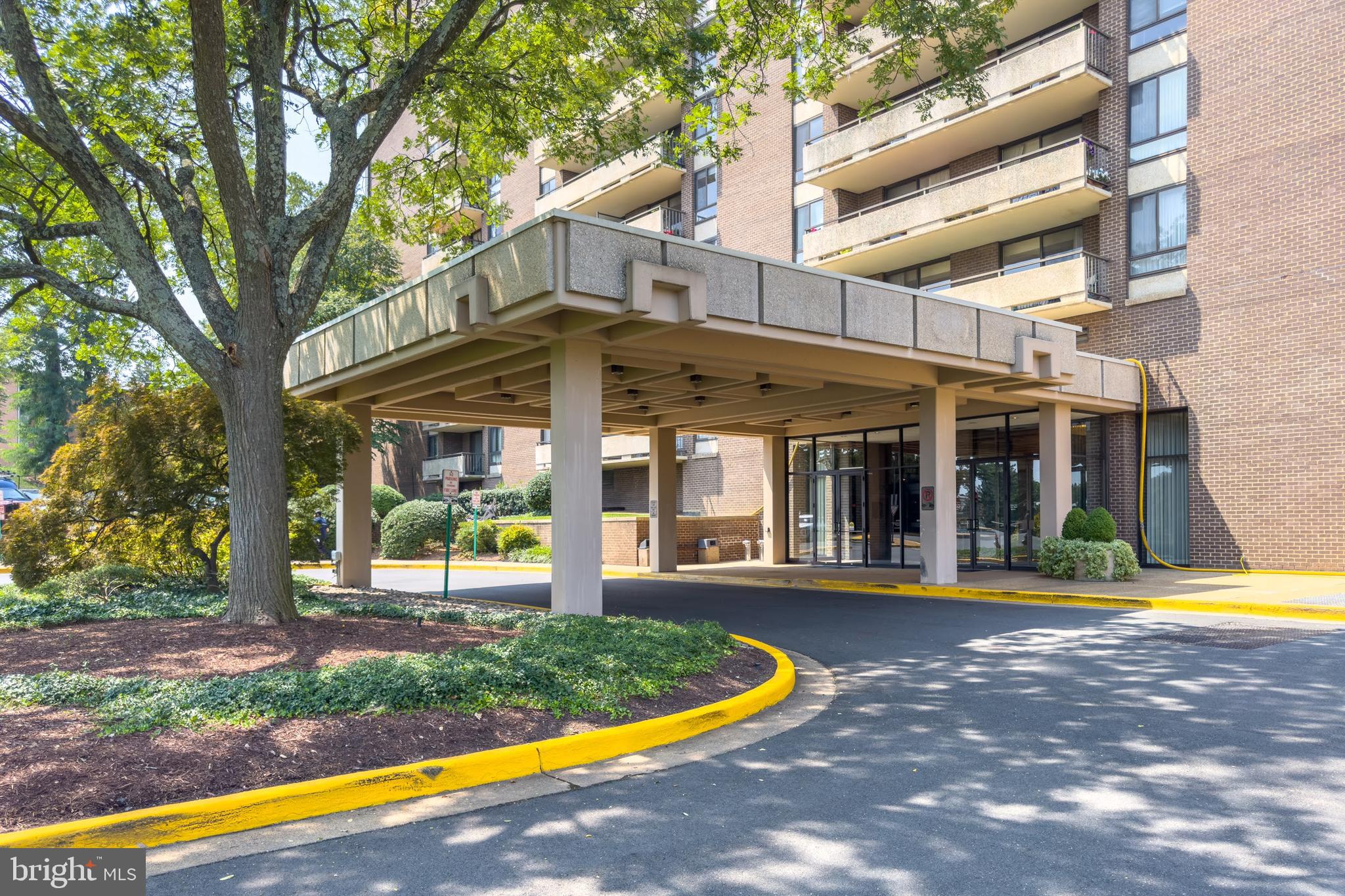 REGENCY AT MCLEAN - Residential