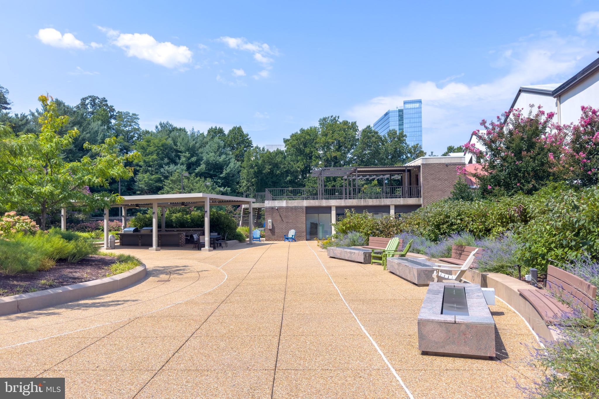 REGENCY AT MCLEAN - Residential