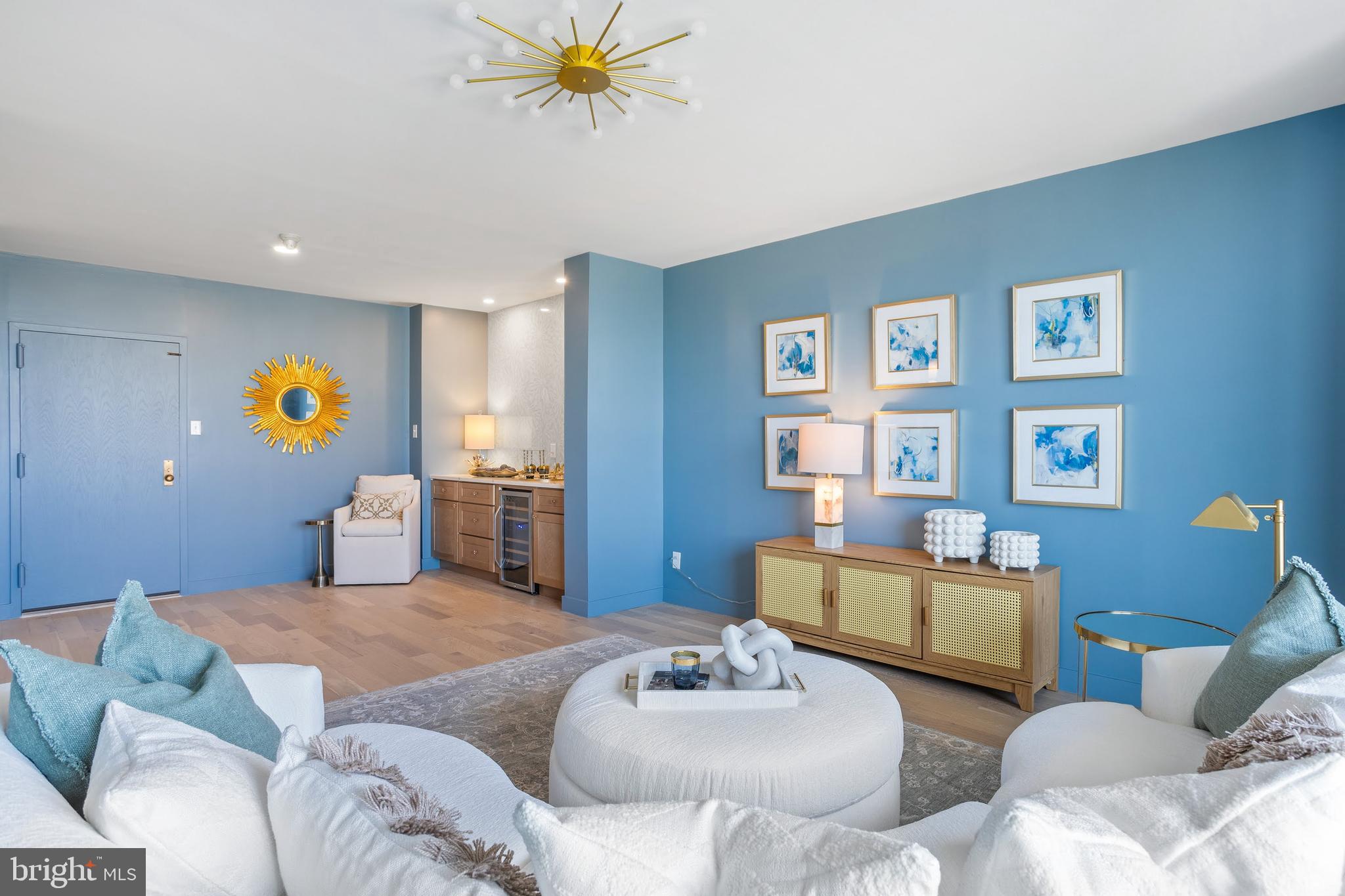 REGENCY AT MCLEAN - Residential