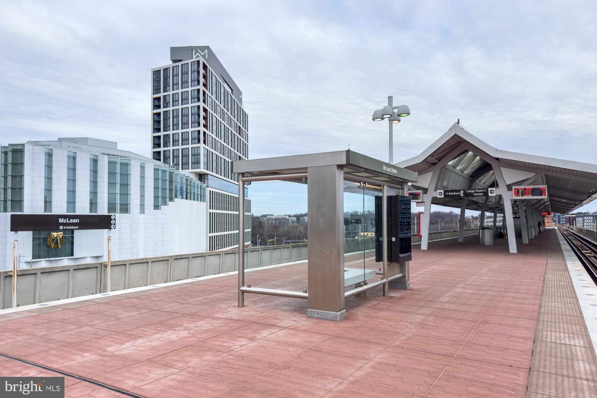 REGENCY AT MCLEAN - Residential