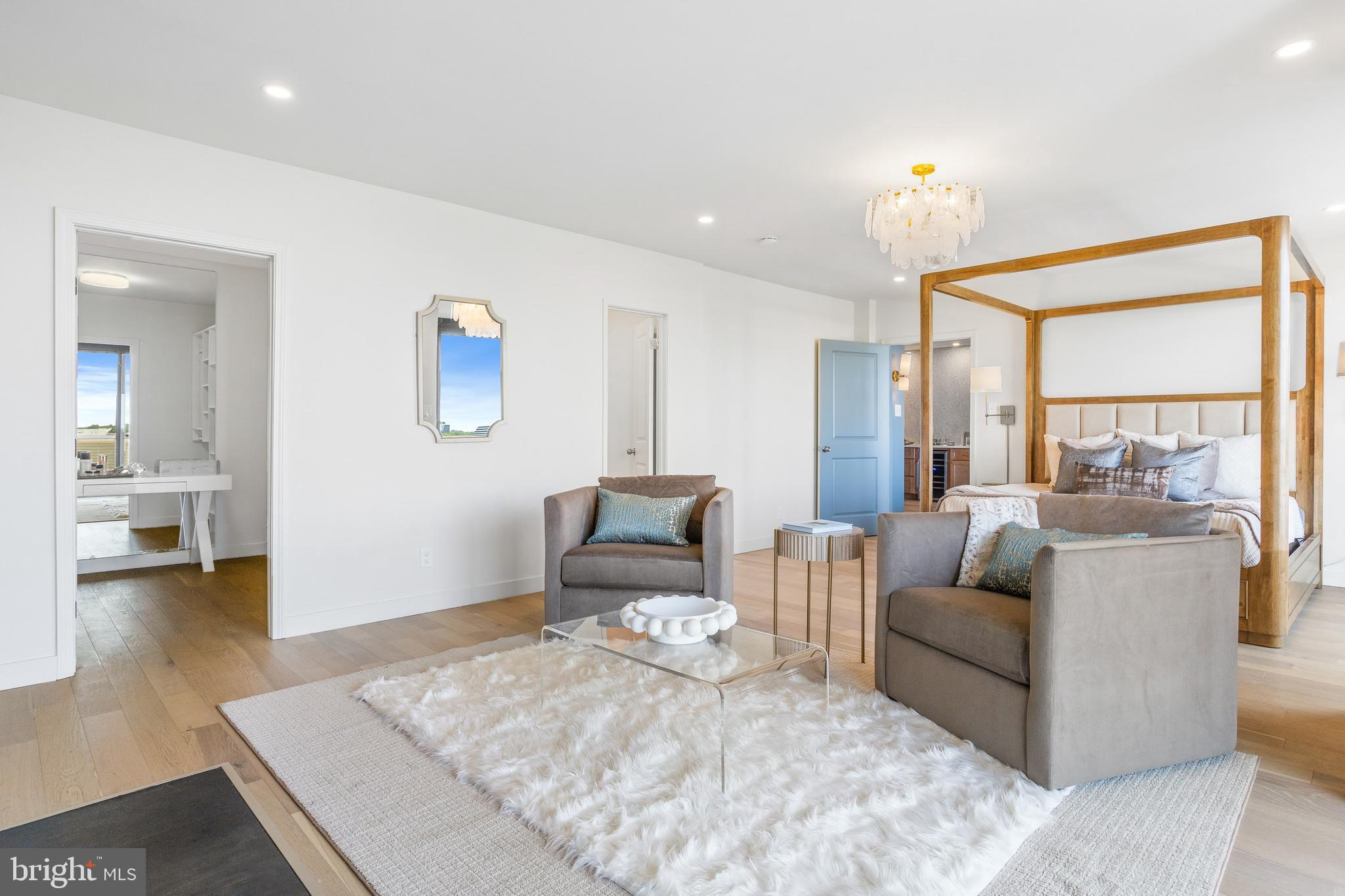 REGENCY AT MCLEAN - Residential