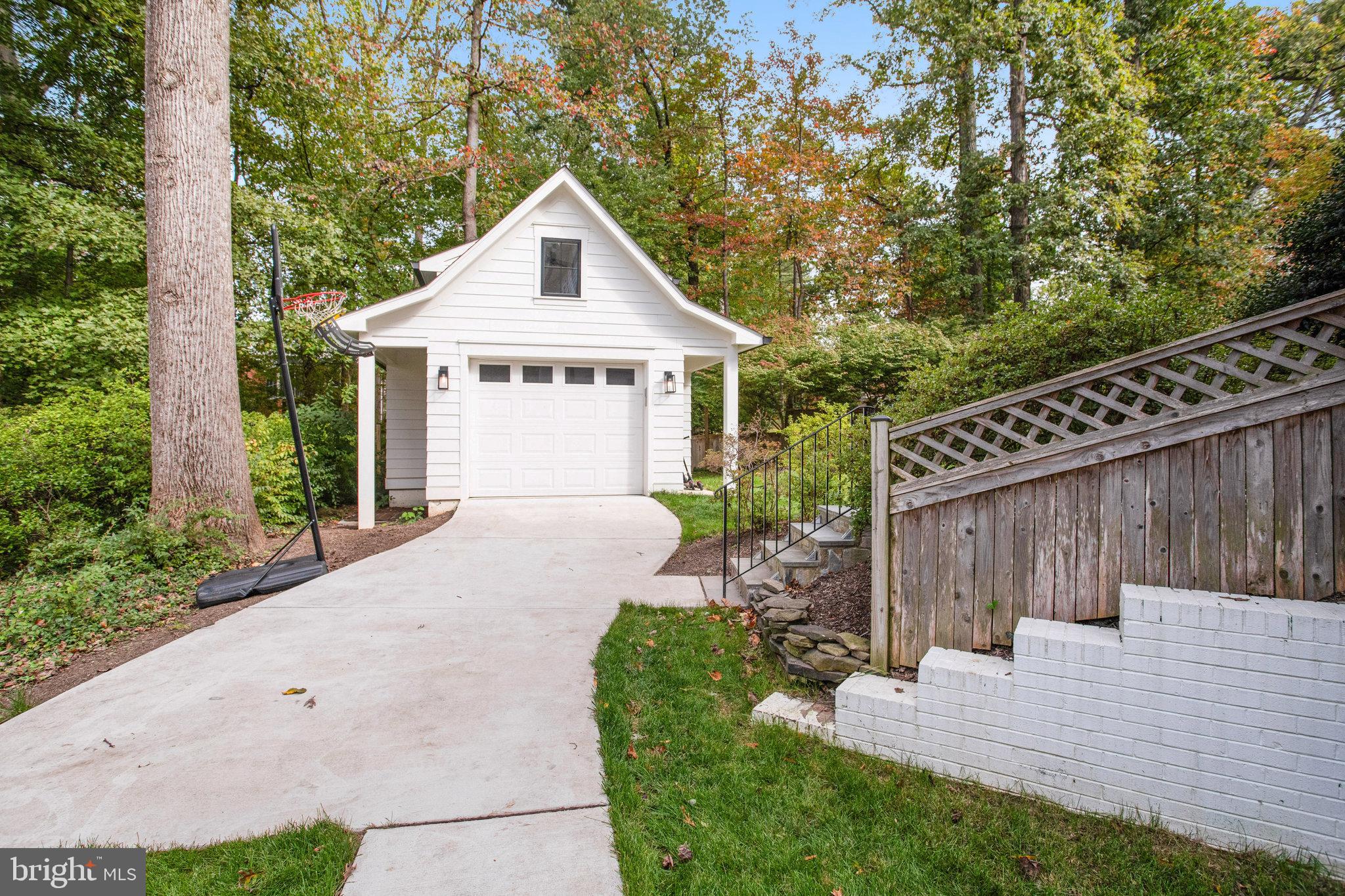 BROADMONT - Residential