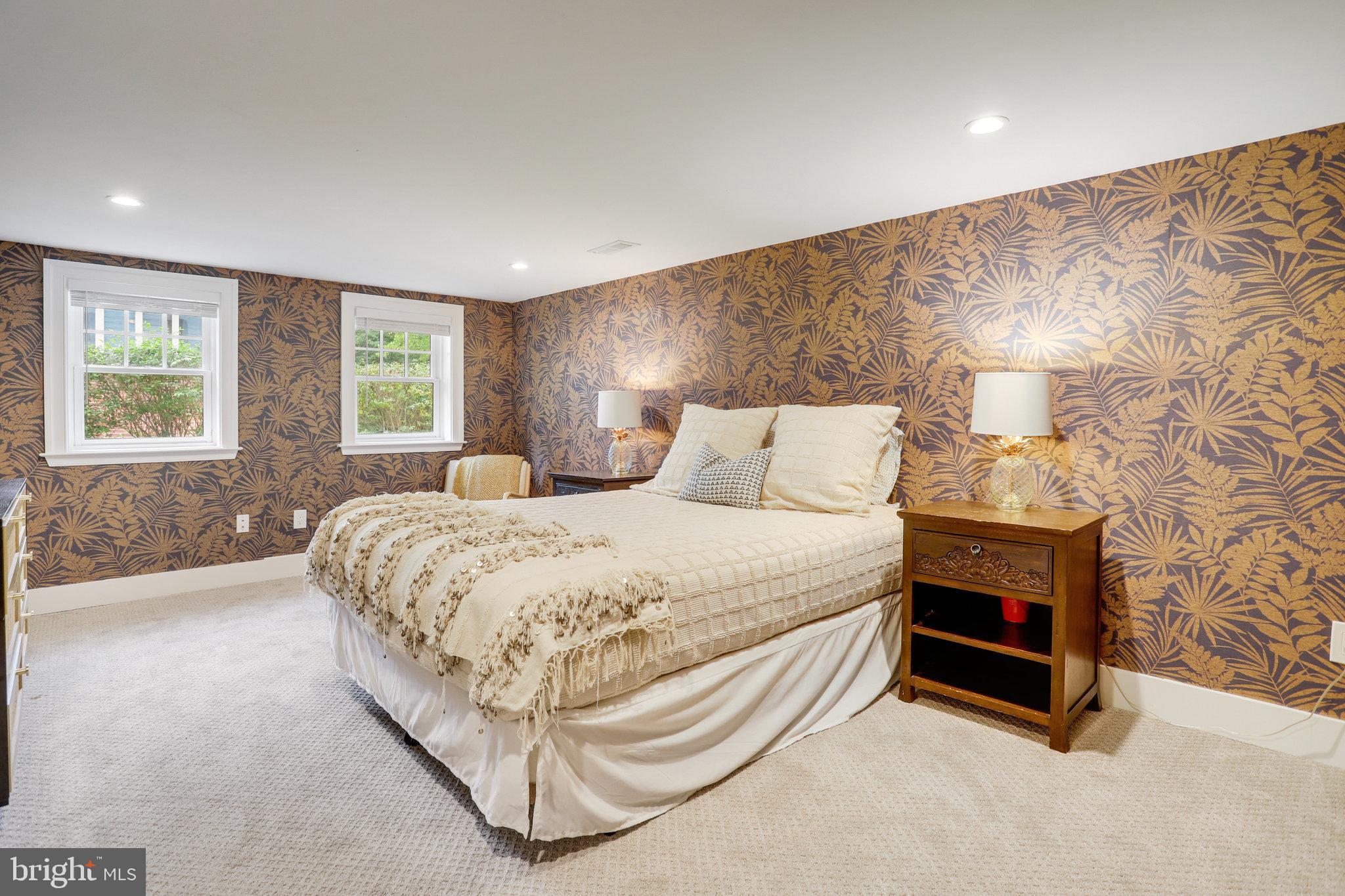 BROADMONT - Residential