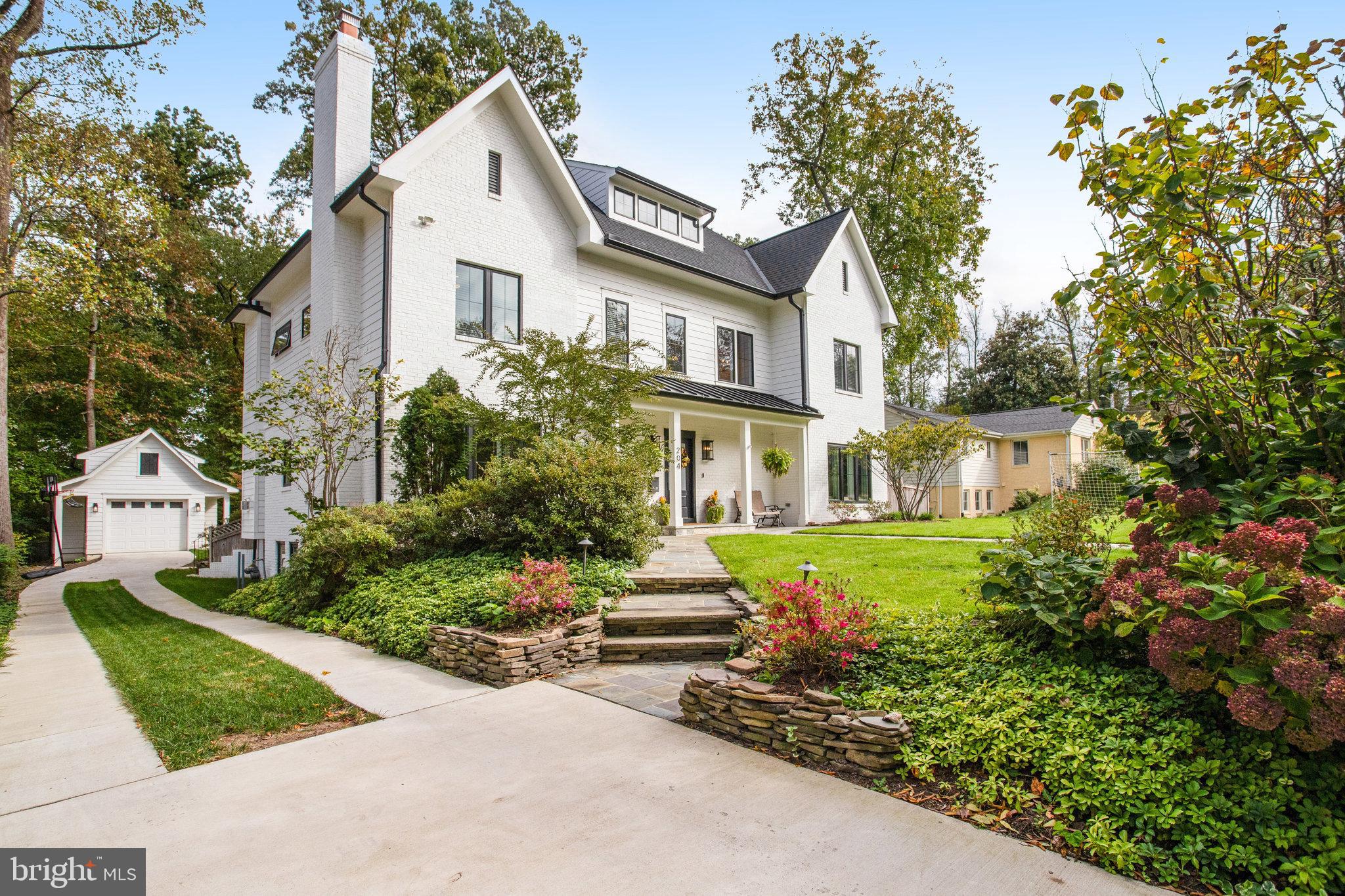 BROADMONT - Residential