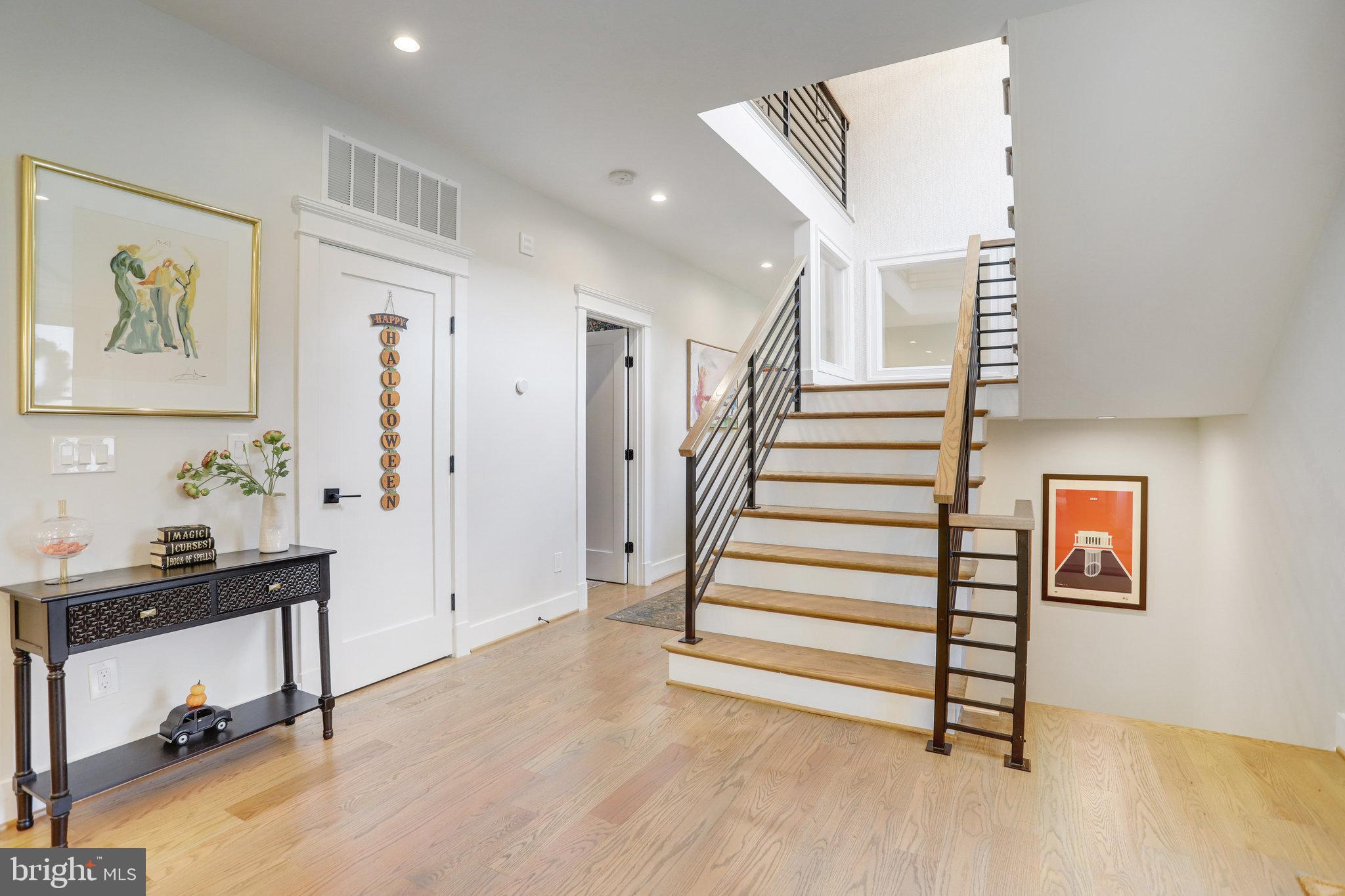 BROADMONT - Residential