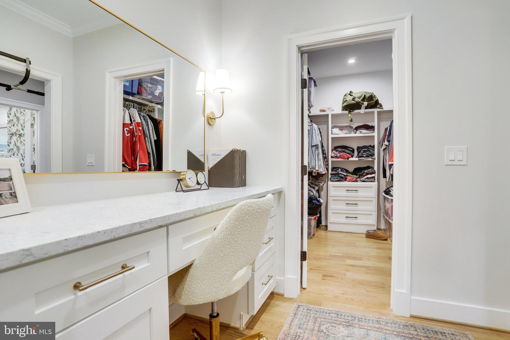 BROADMONT - Residential