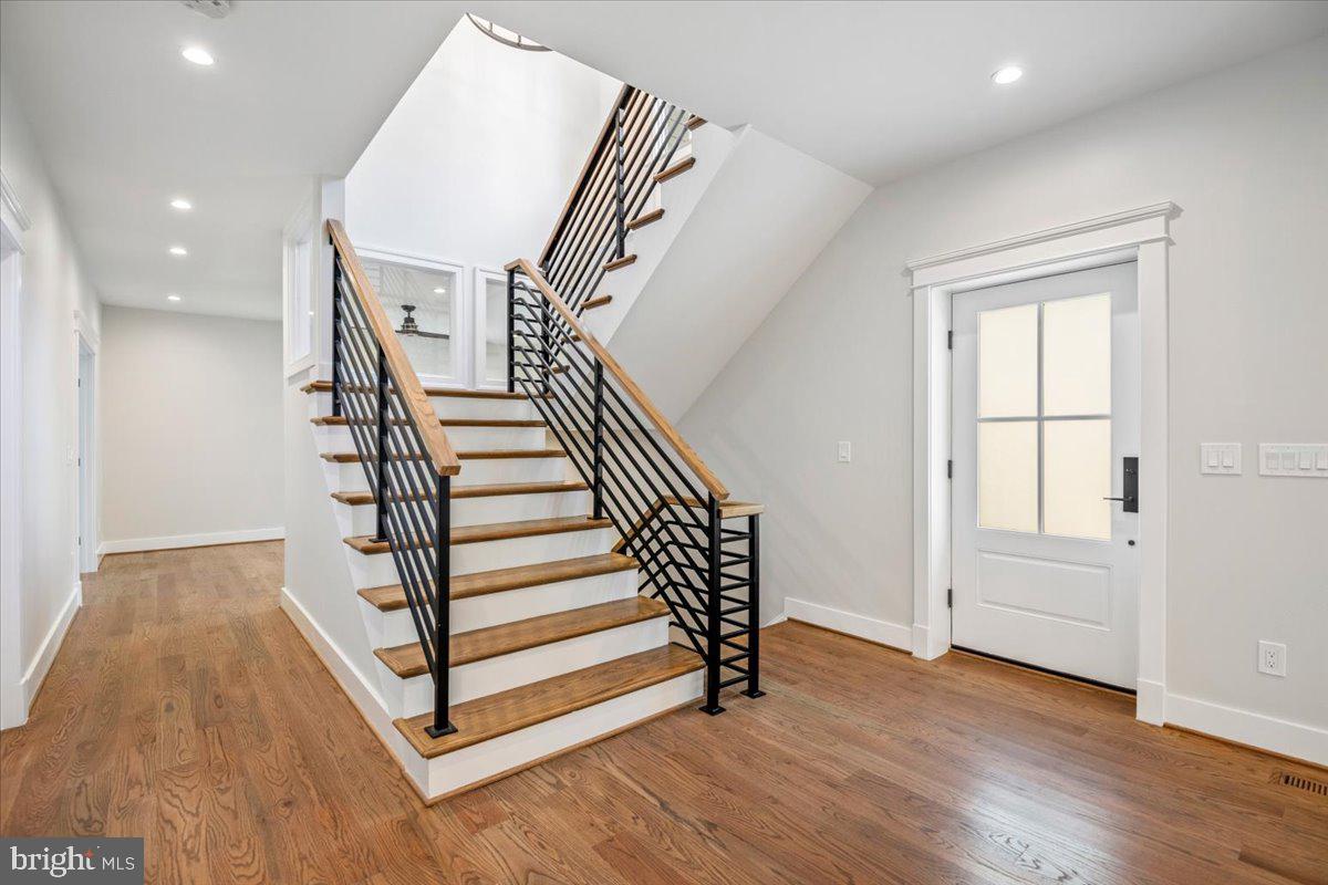 BROADMONT - Residential