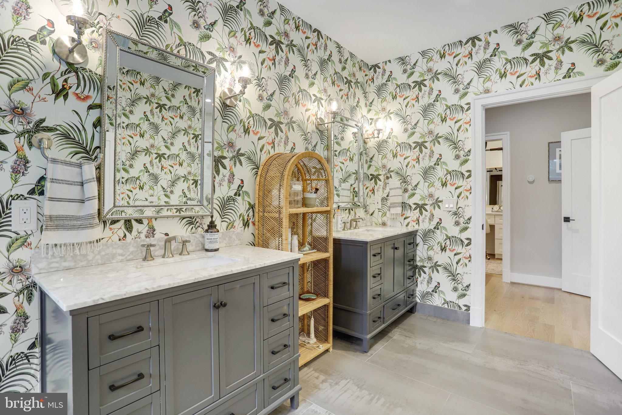 BROADMONT - Residential