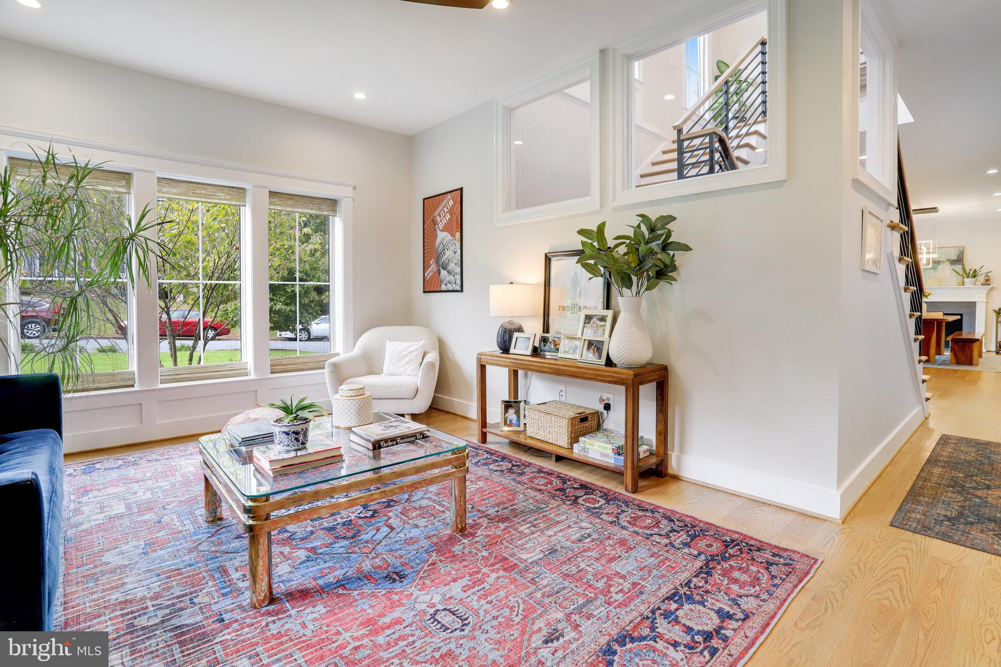 BROADMONT - Residential