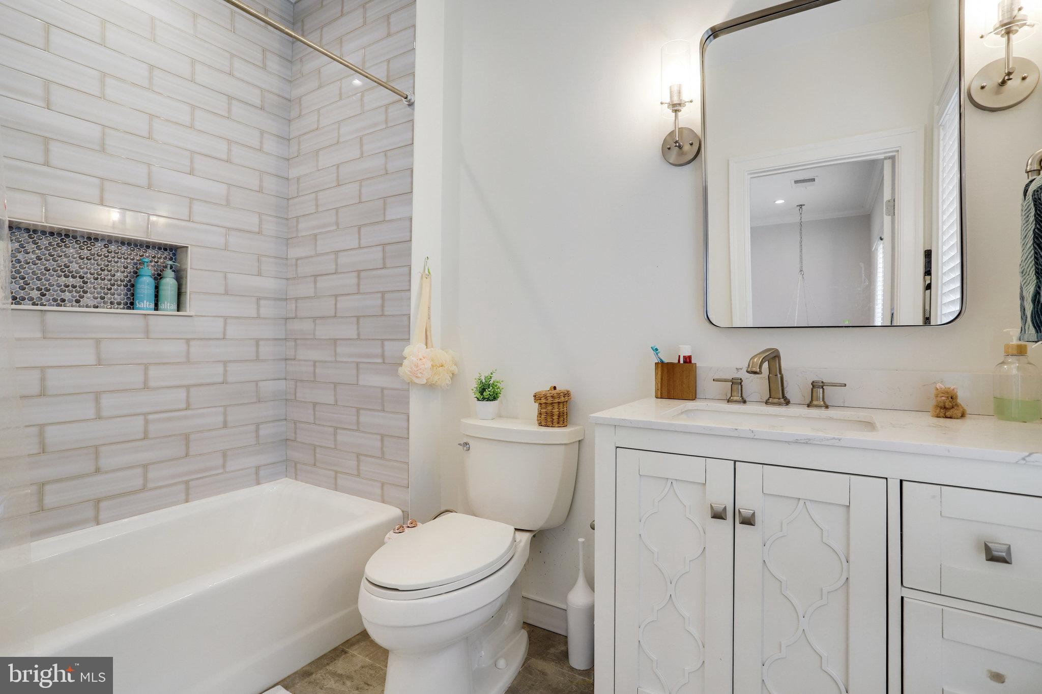 BROADMONT - Residential