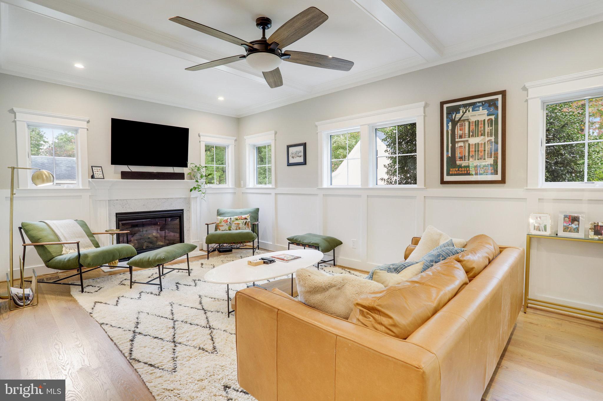 BROADMONT - Residential