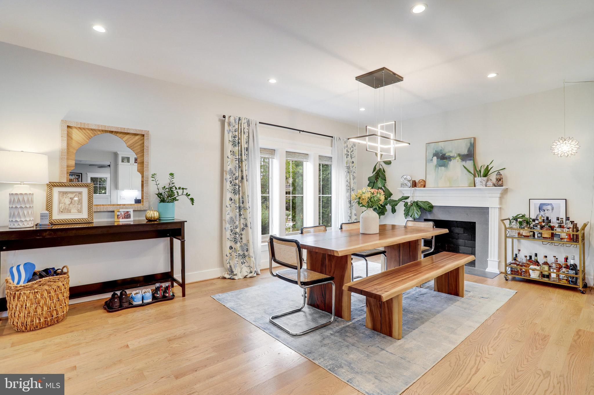 BROADMONT - Residential