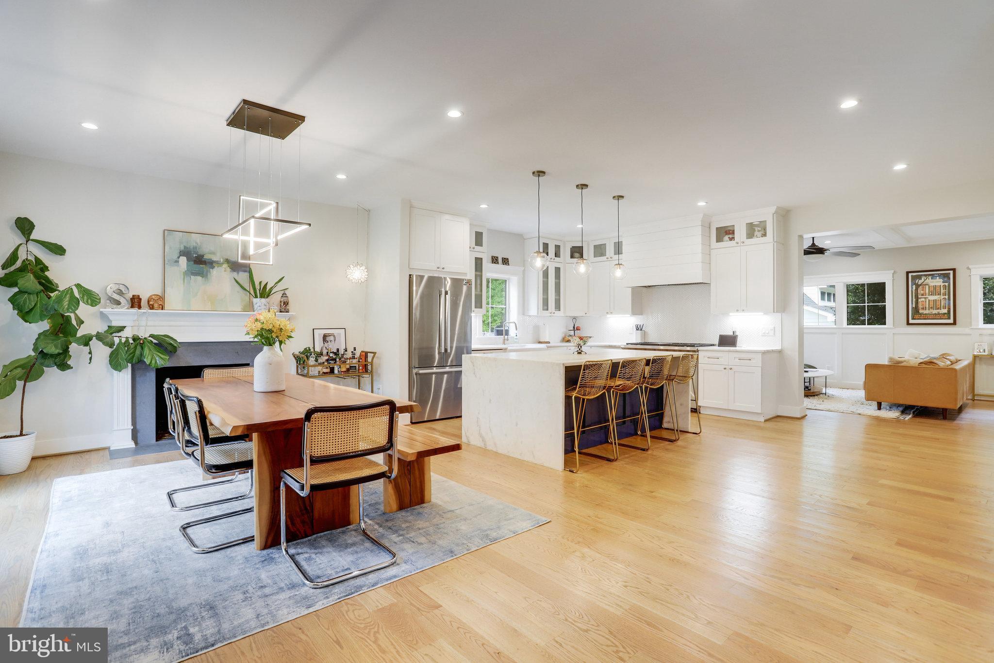 BROADMONT - Residential