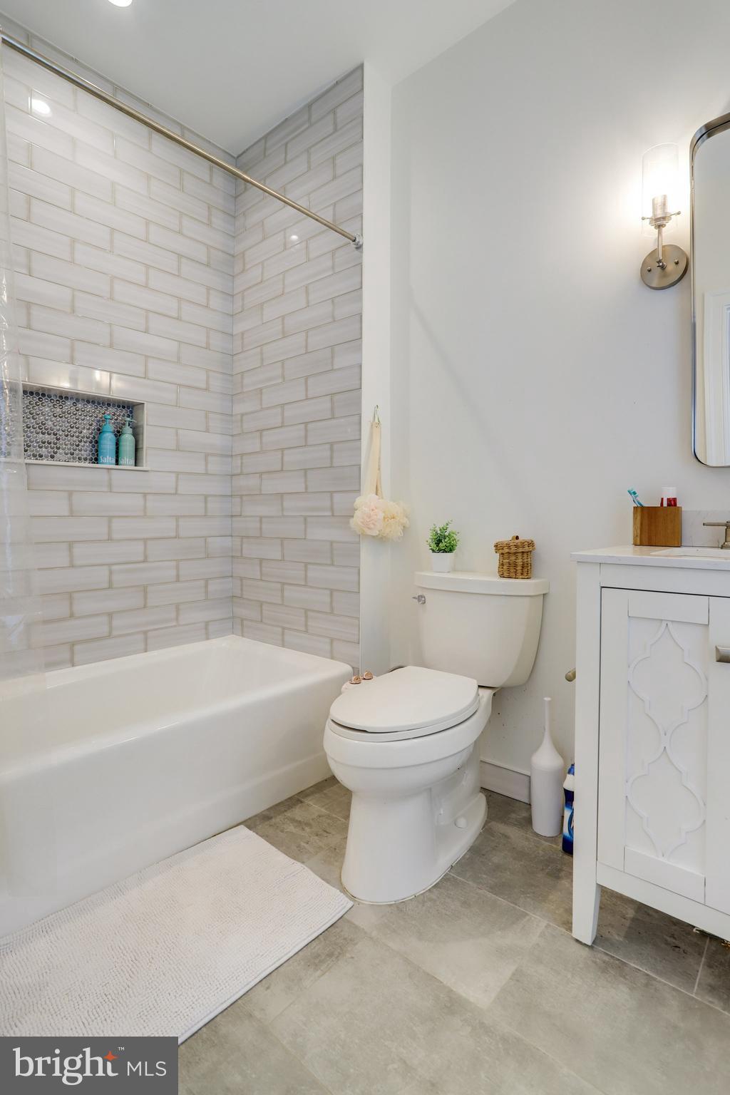 BROADMONT - Residential