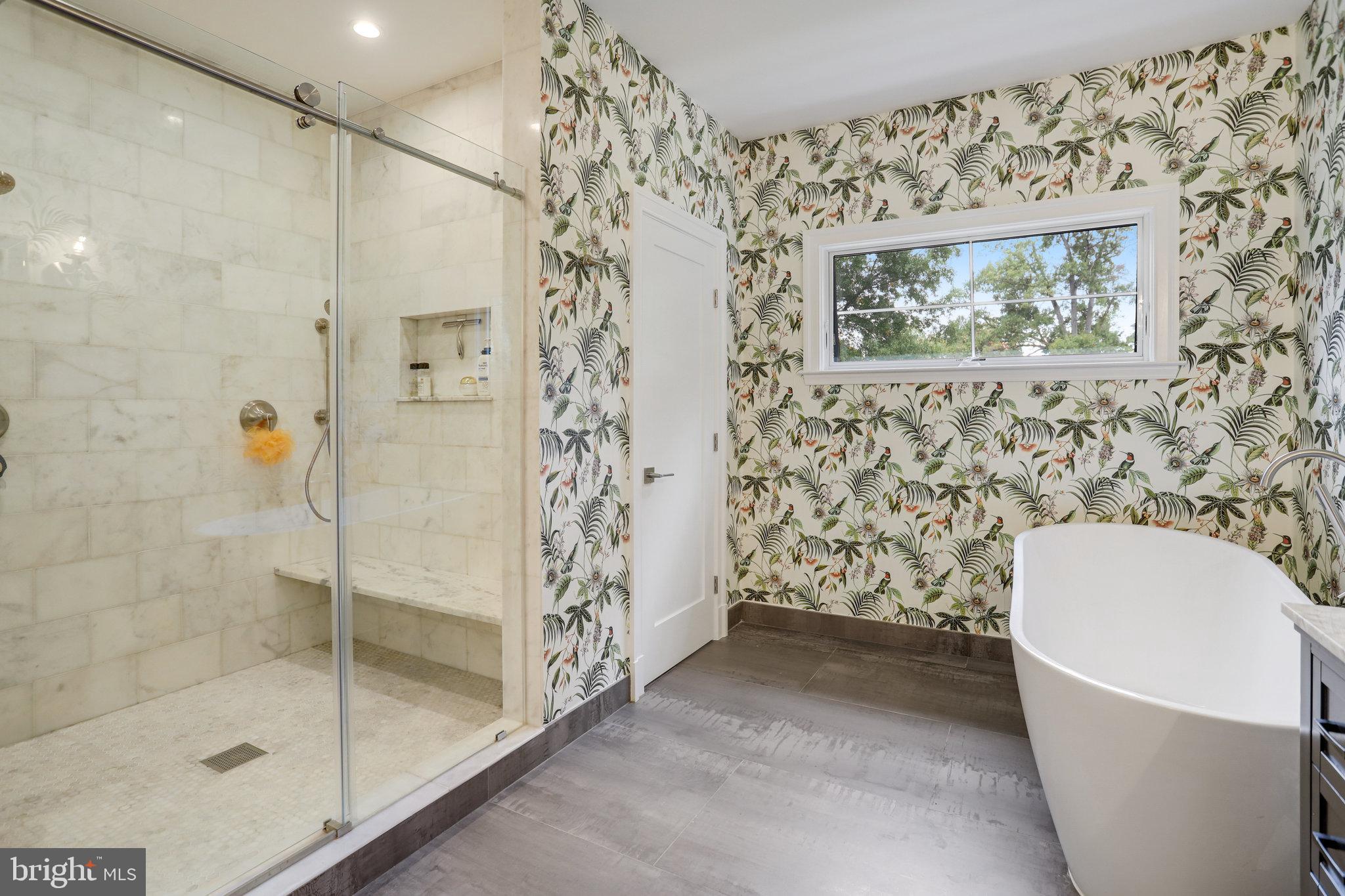 BROADMONT - Residential