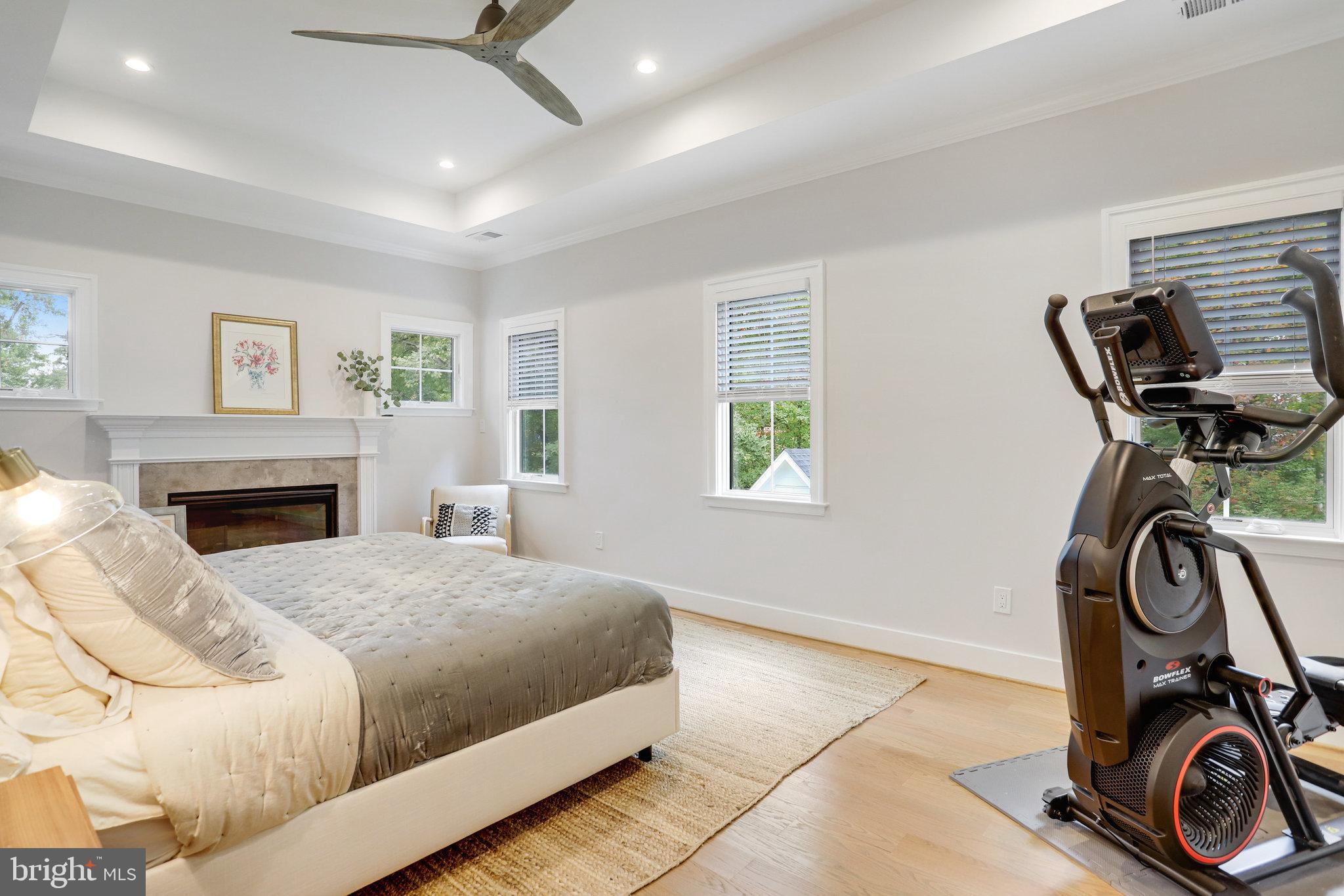 BROADMONT - Residential