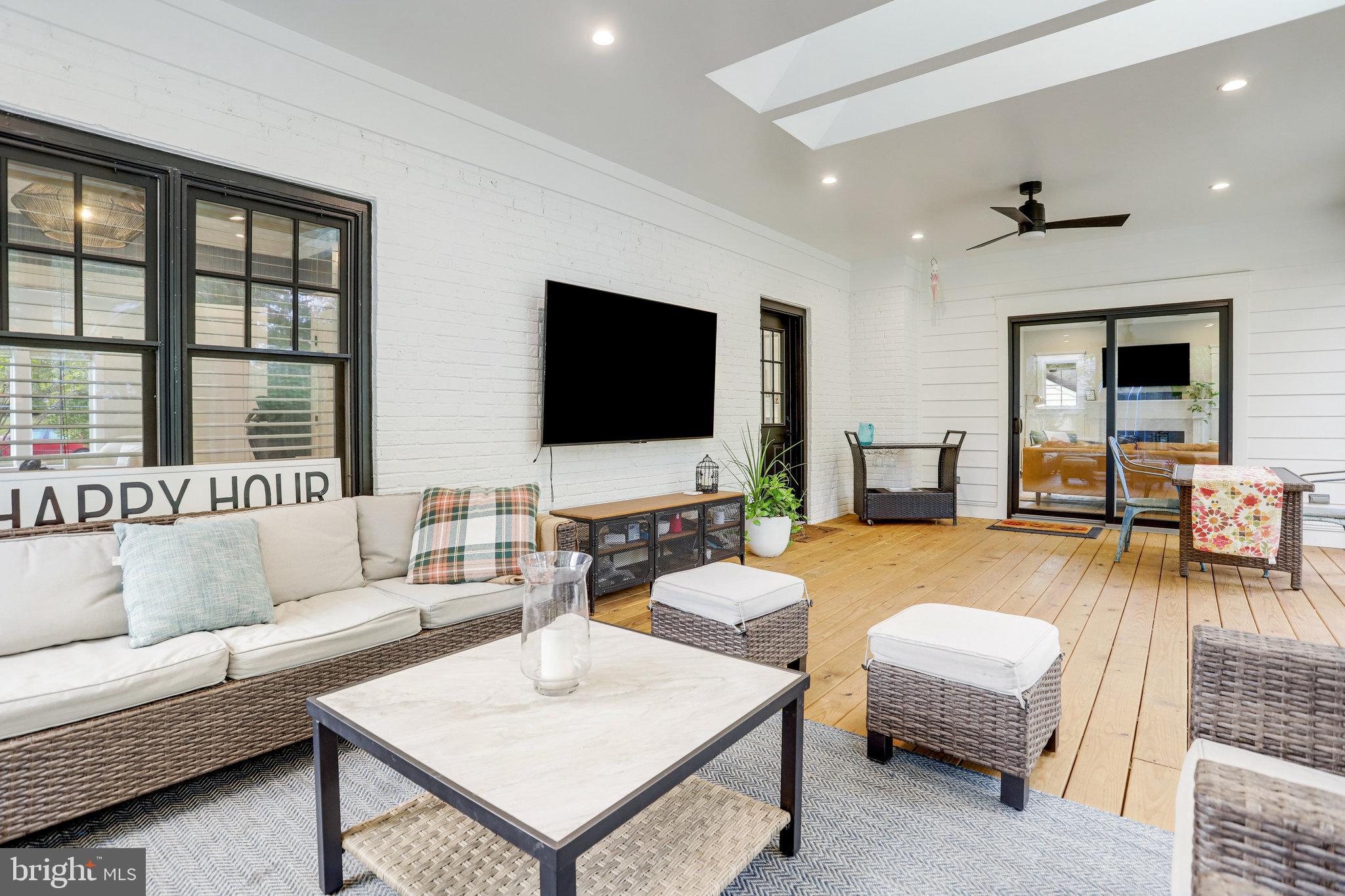 BROADMONT - Residential