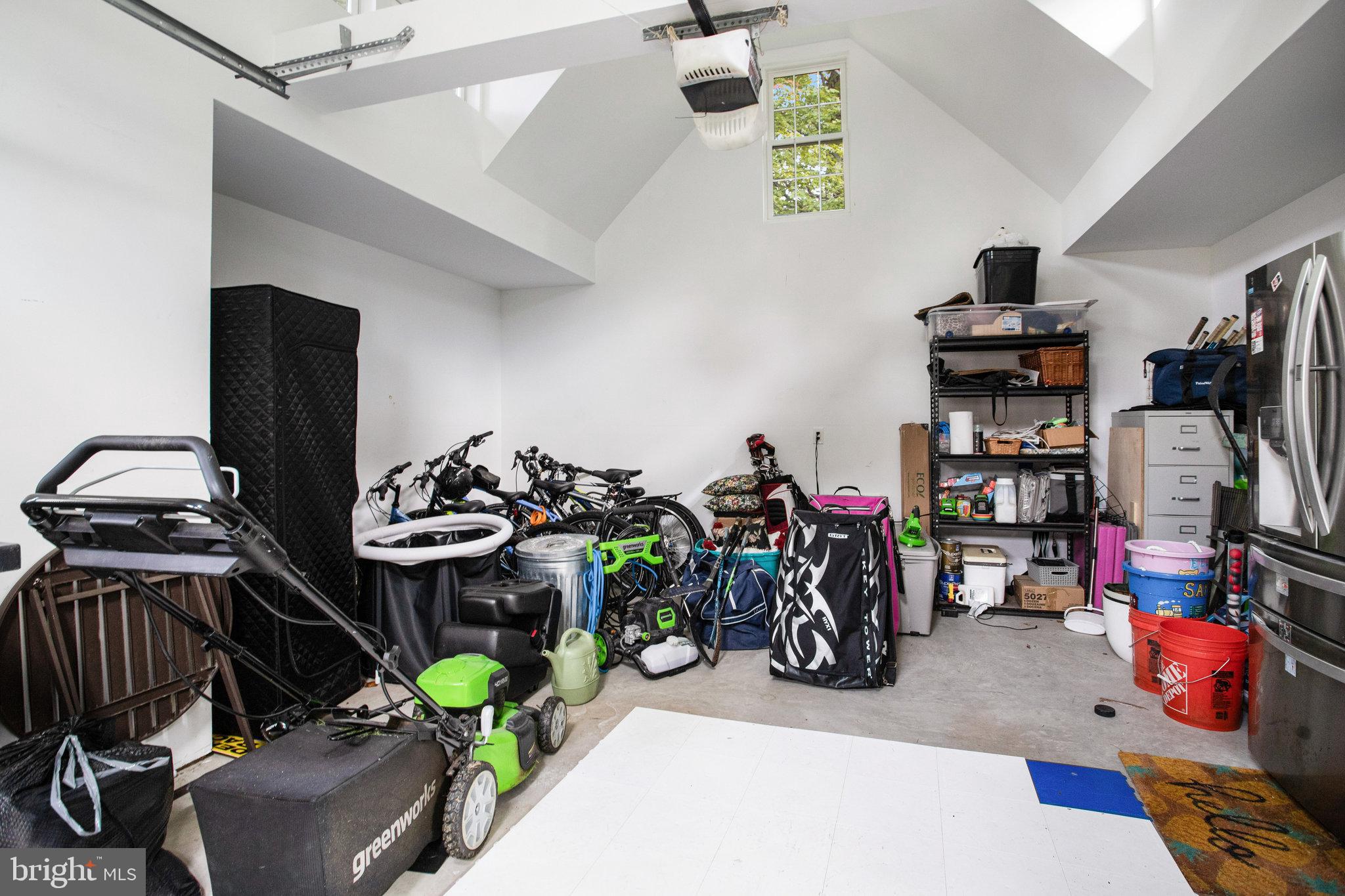 BROADMONT - Residential