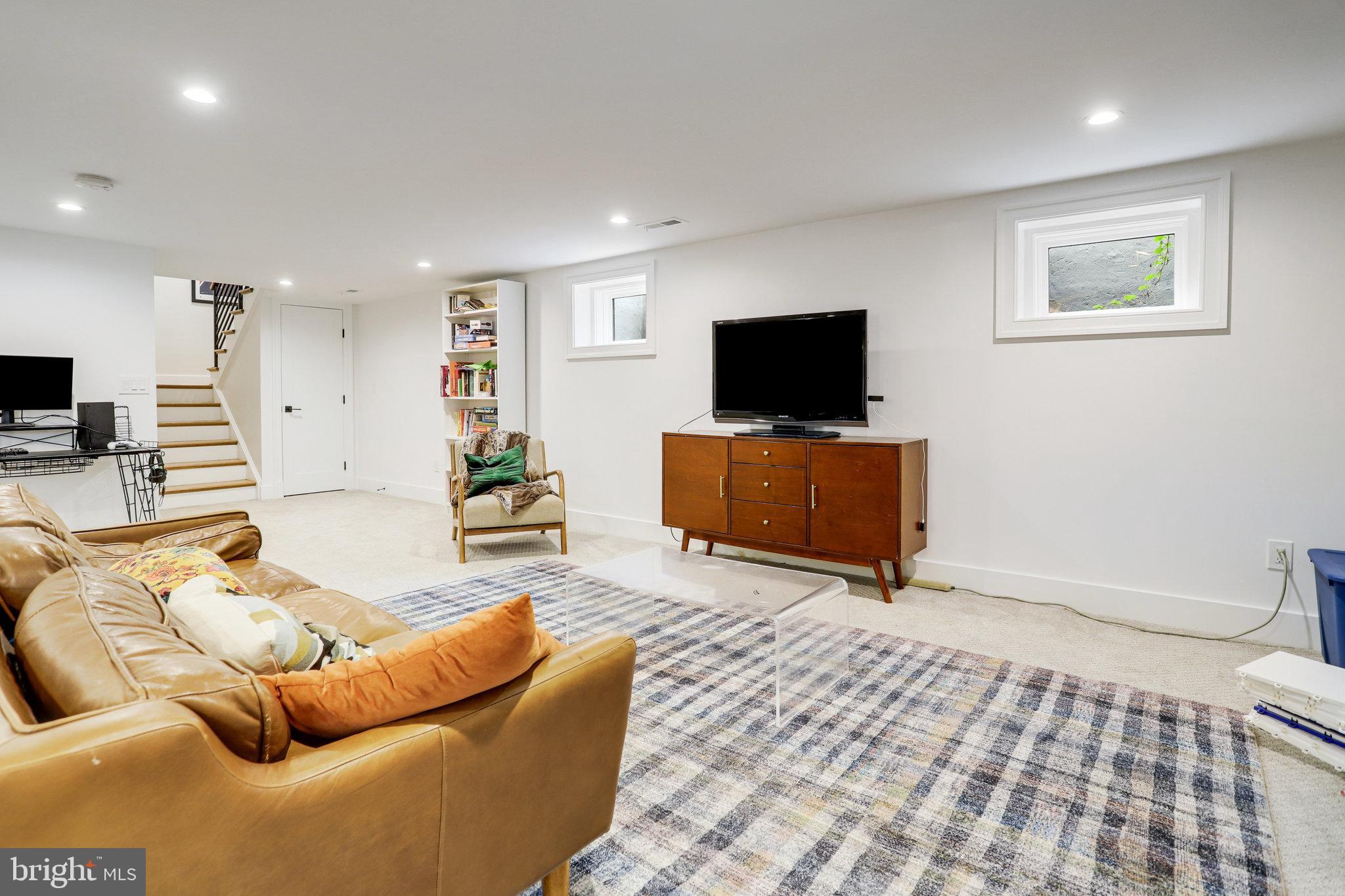 BROADMONT - Residential