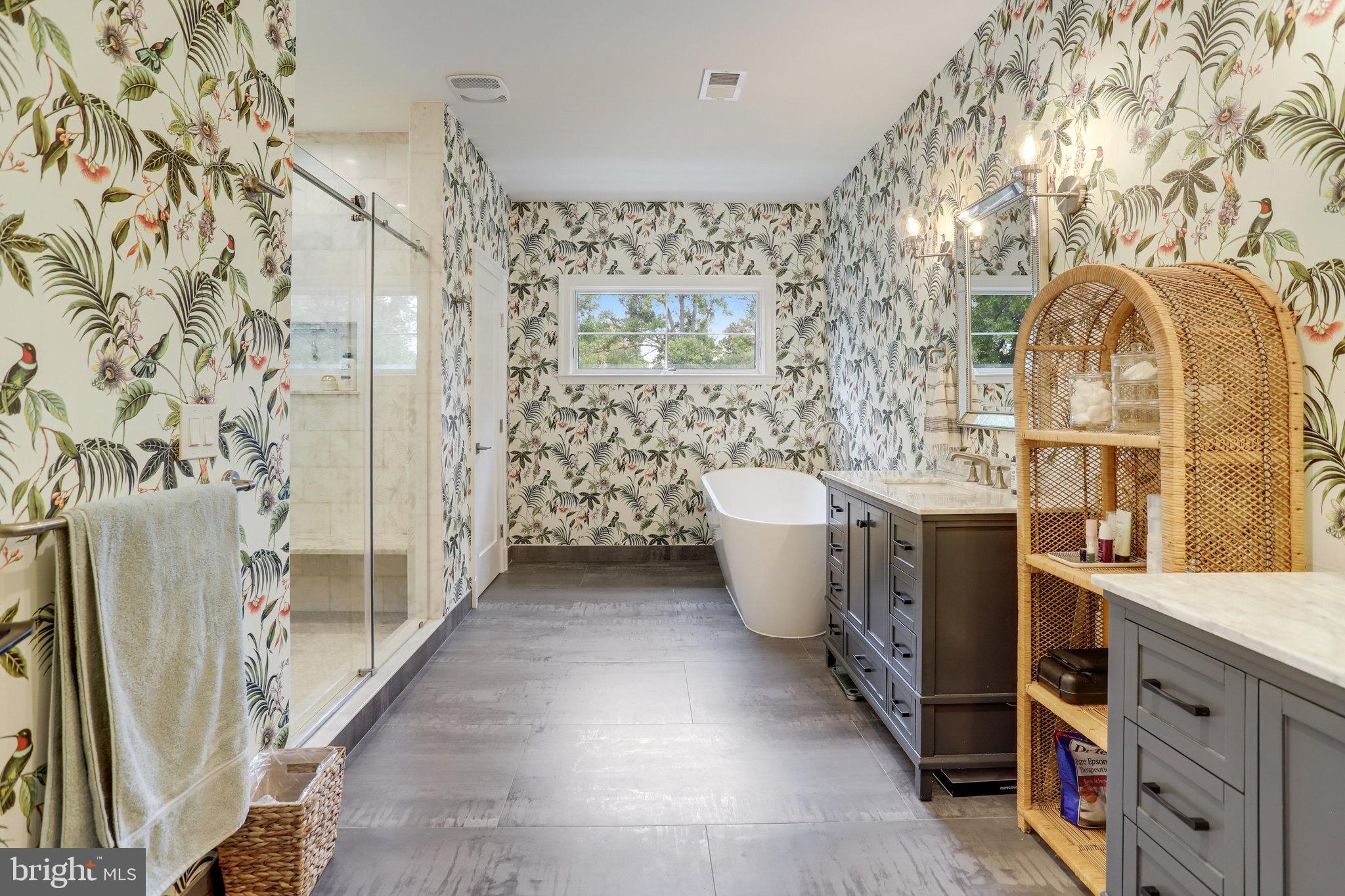 BROADMONT - Residential