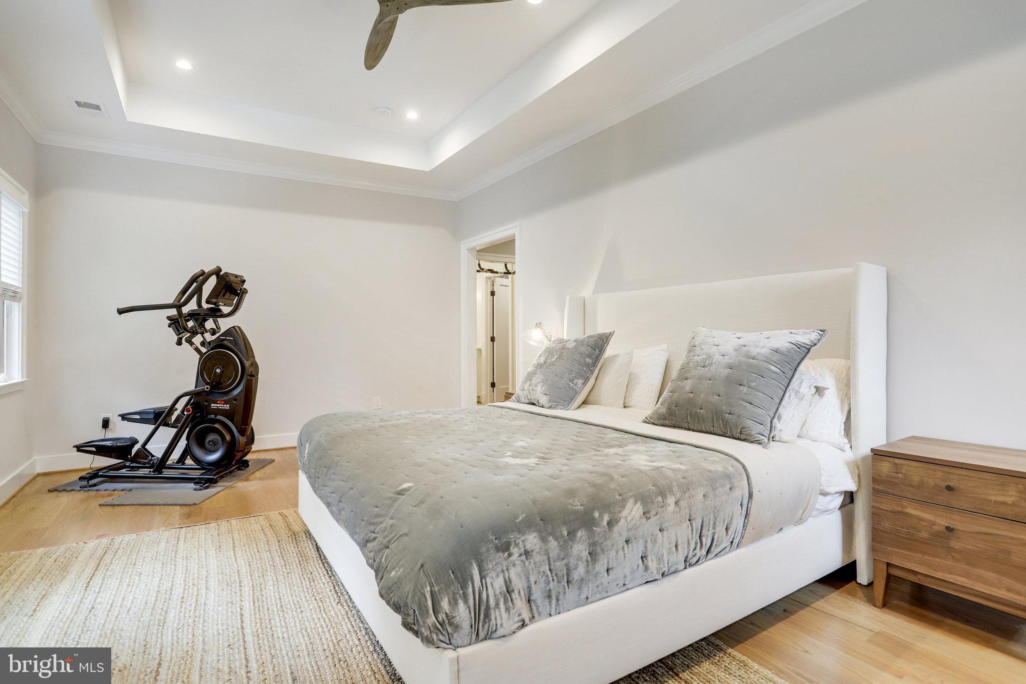 BROADMONT - Residential